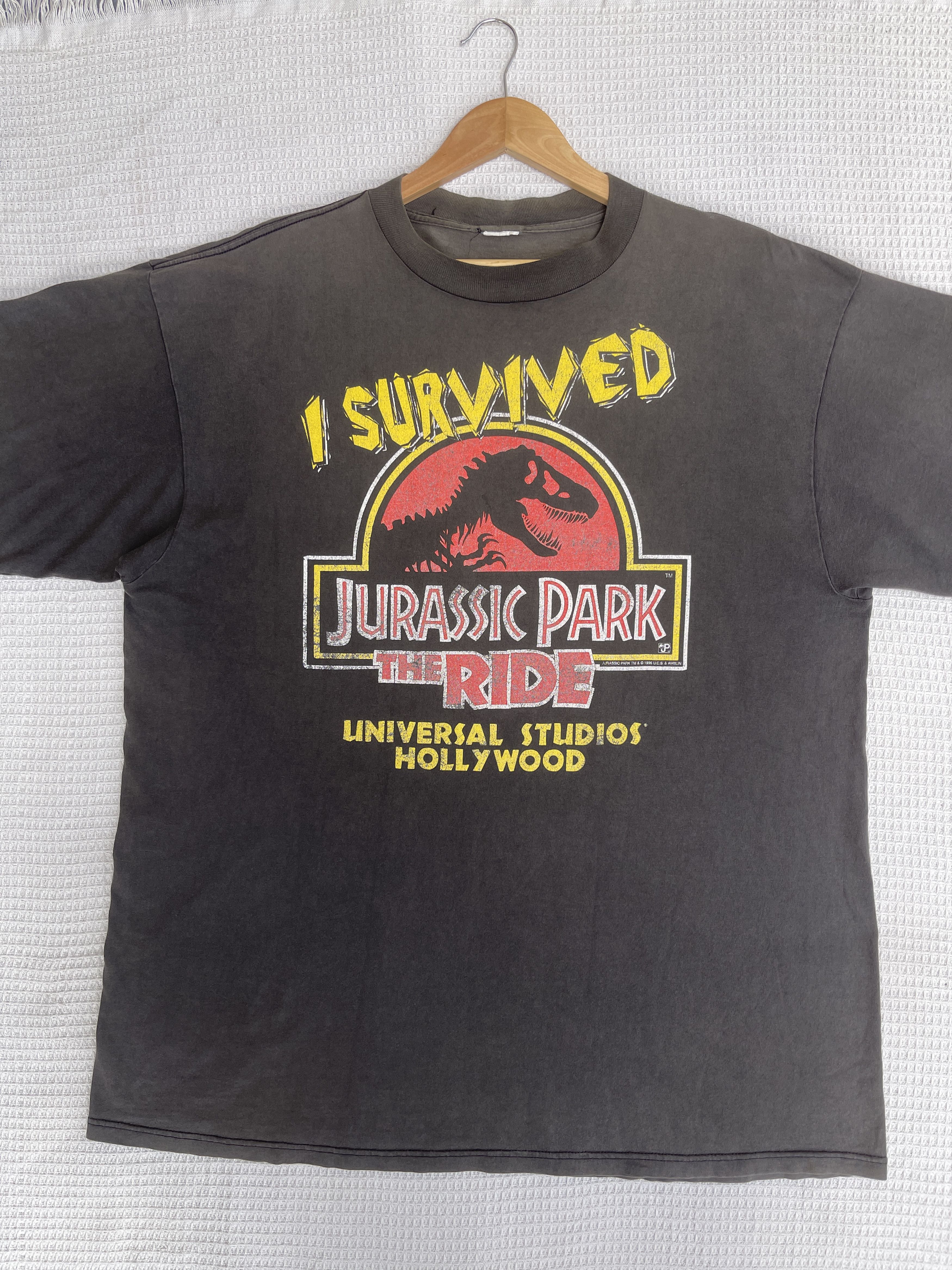 Universal Studios Rare🔥Faded🔥Vtg 90s Jurassic Park Universal Studio Tee Size US XXL / EU 58 / 5 - 8 Thumbnail