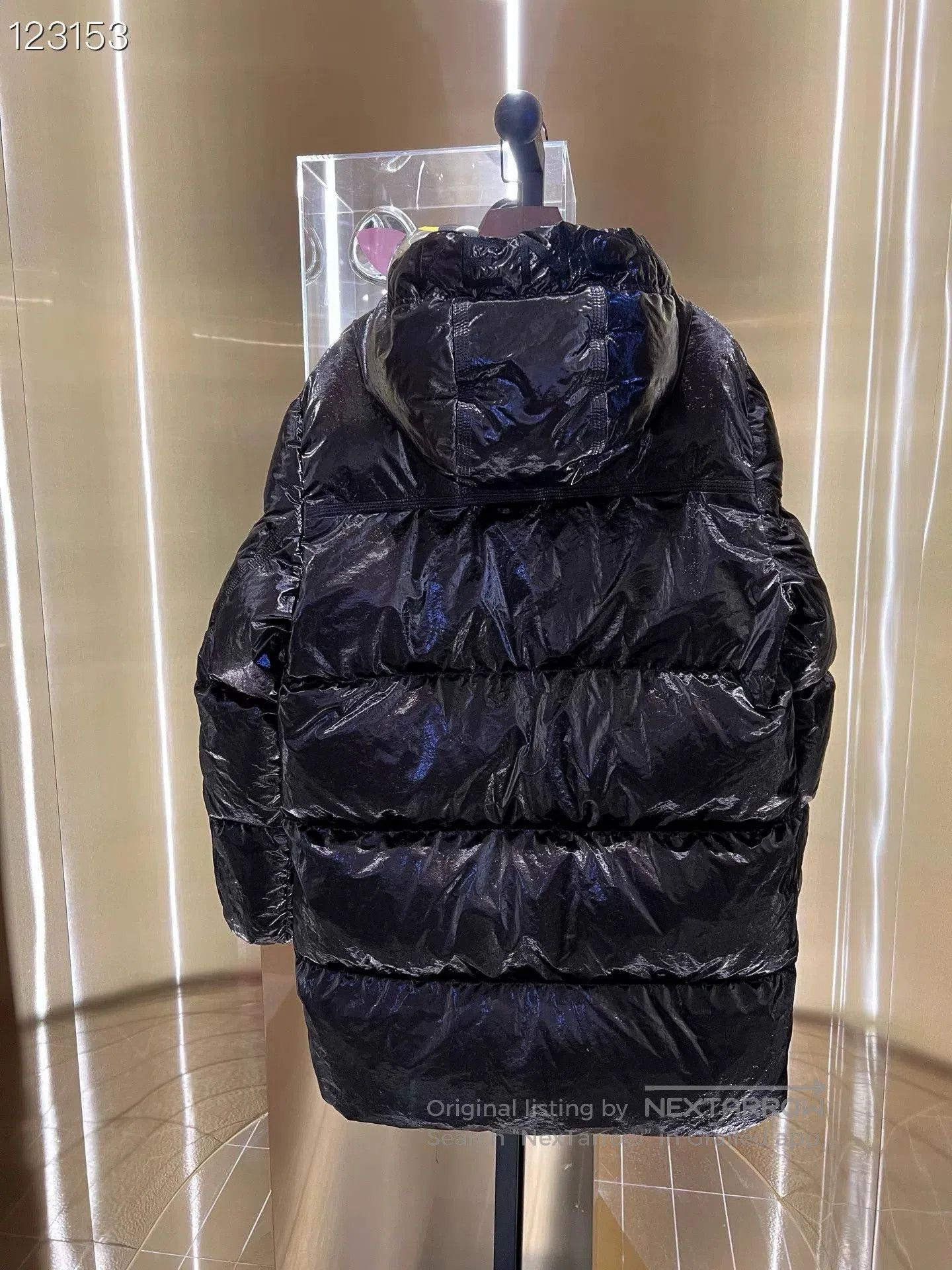 Givenchy Givenchy Men's 4G Zip Thick Down Jacket. Size US M / EU 48-50 / 2 - 2 Thumbnail