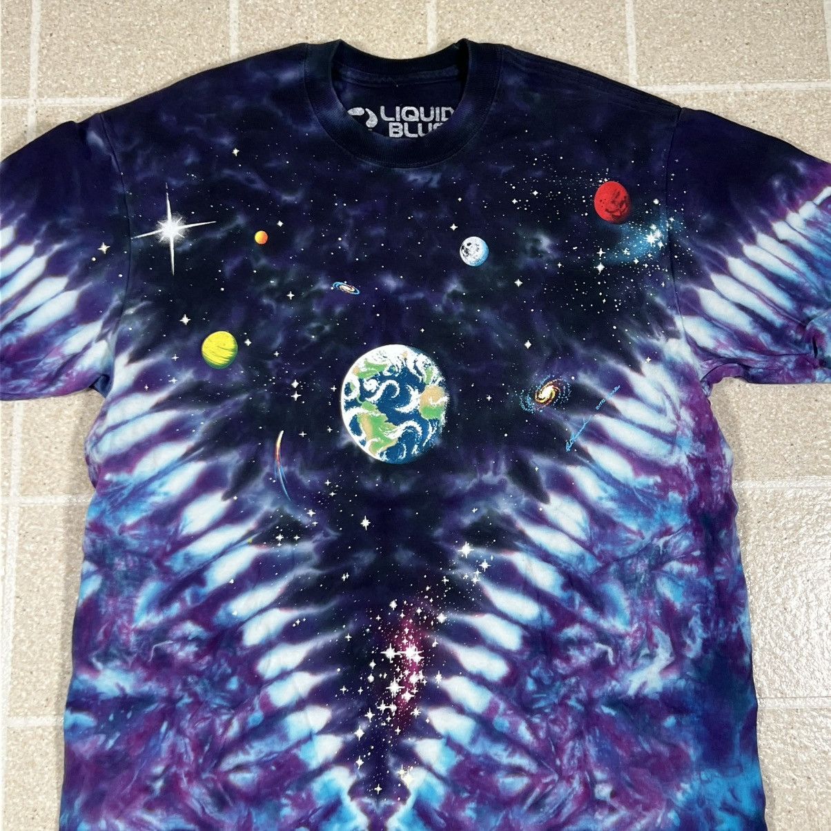 Liquid Blue Vintage Liquid Blue Aop Galaxy Earth Space Tie Dye Size US M / EU 48-50 / 2 - 2 Thumbnail