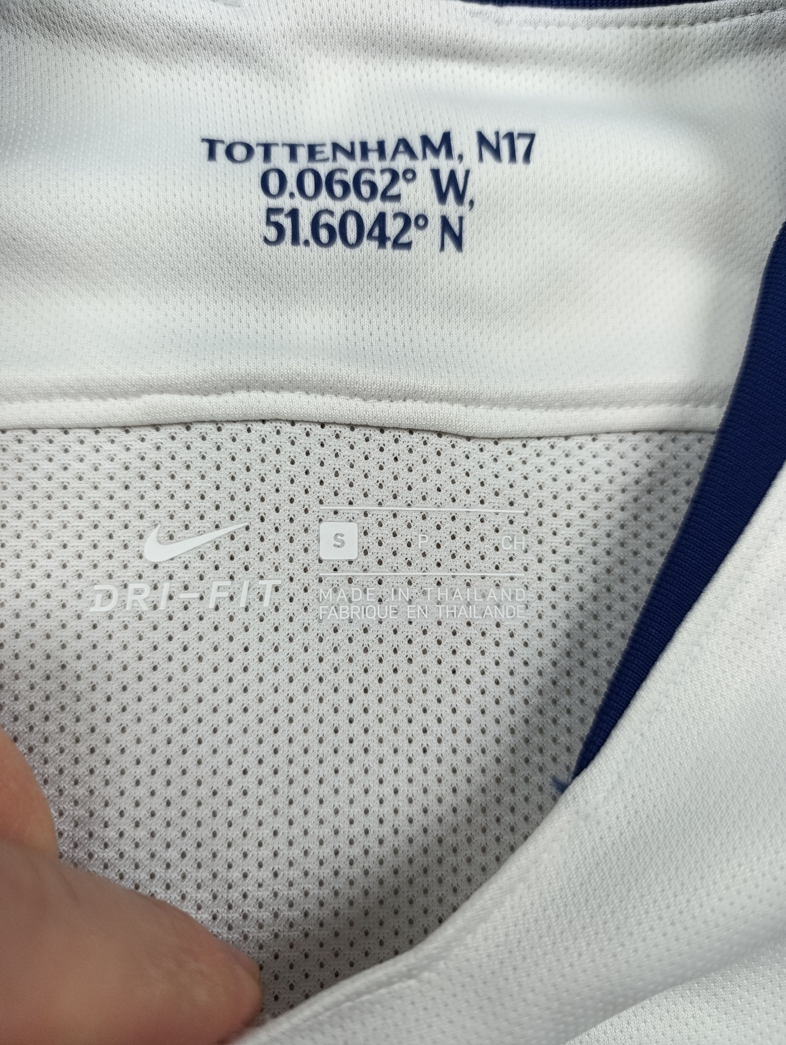 Nike Nike Tottenham Hotspur Player Issue U18 Jersey 2018/19 Size US S / EU 44-46 / 1 - 6 Thumbnail
