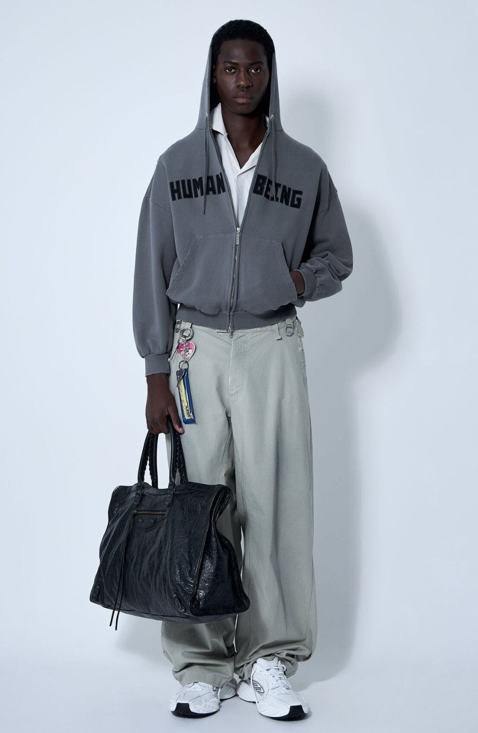 Balenciaga Balenciaga human being hoodie Size US S / EU 44-46 / 1 - 3 Thumbnail