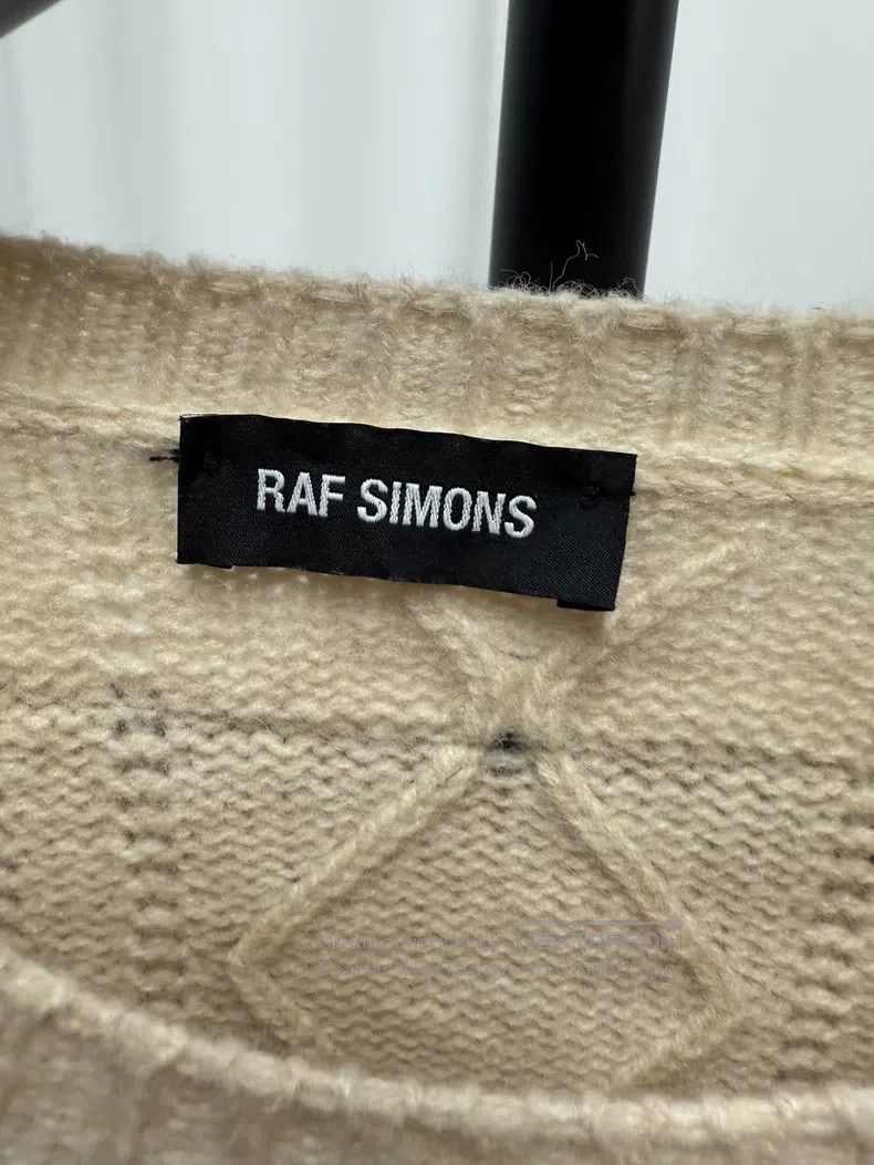 Raf Simons Raf Simons Knit Wool Appliqué Sweater OS Version XS Size Size XS / US 0-2 / IT 36-38 - 6 Thumbnail