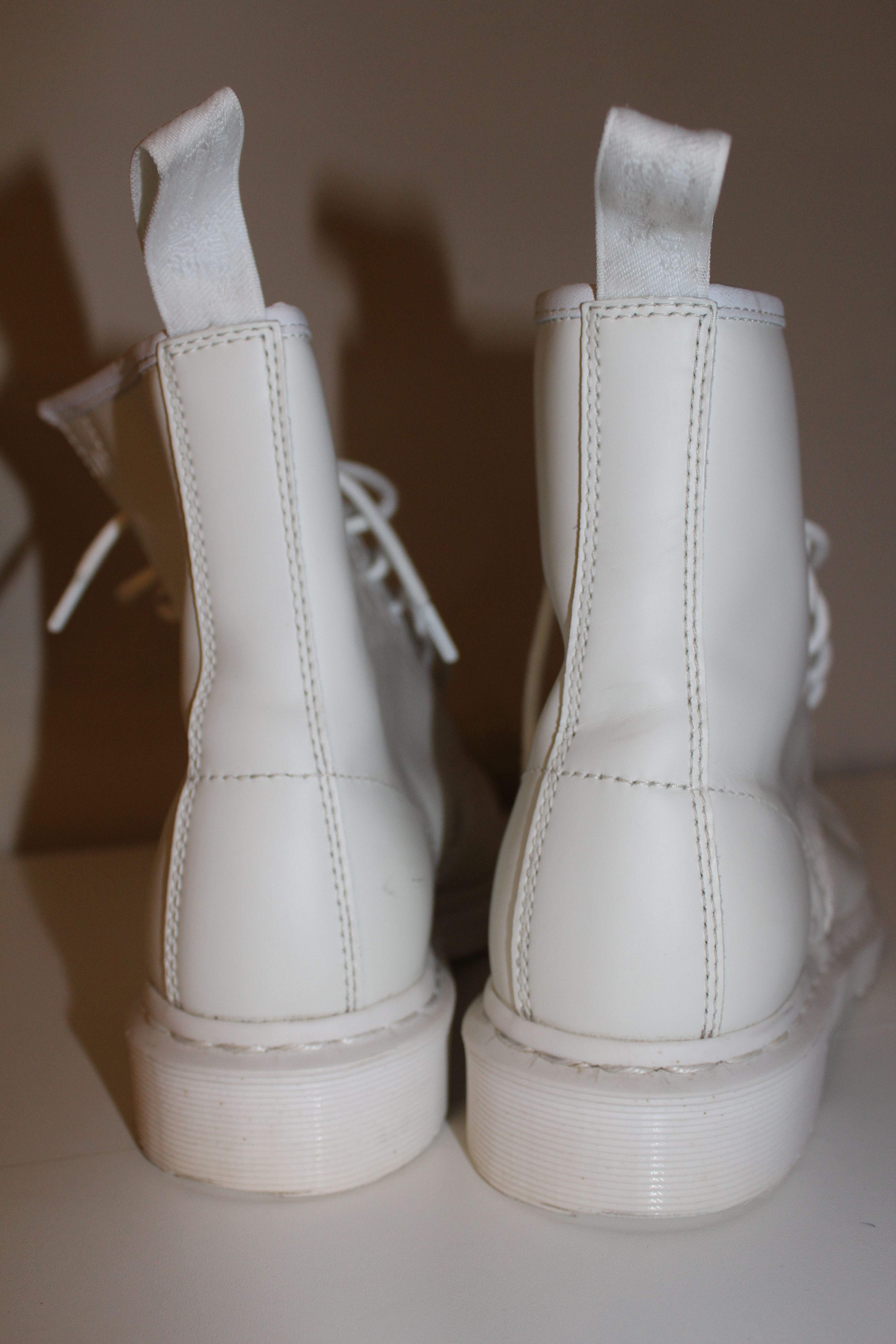 Dr. Martens Doc Dr. Martens 14357 White Leather Combat Boots Size 7M 8W Size US 8 / IT 38 - 2 Thumbnail