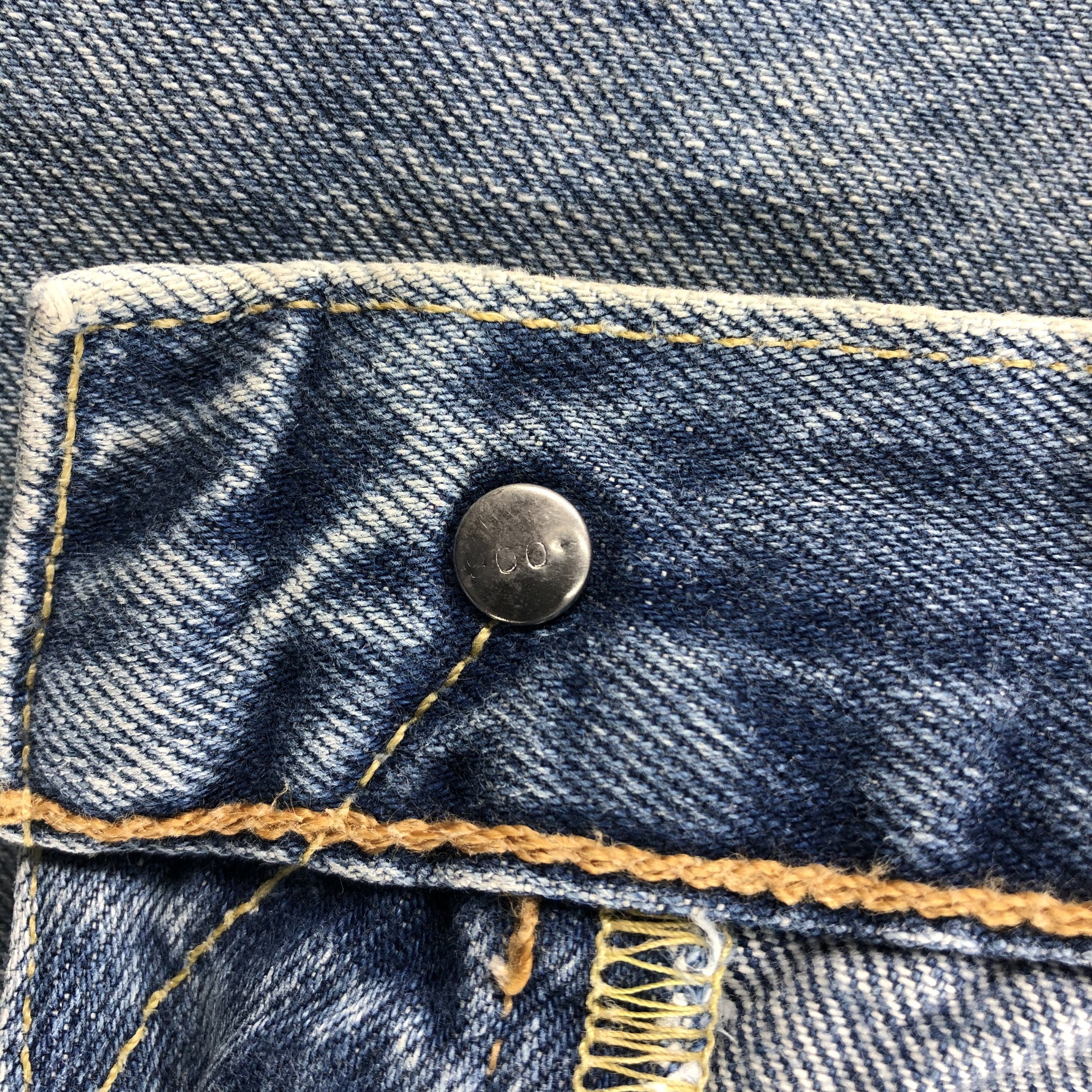Levi's Vintage Blue Wash Distress Levis 501 Jeans-JM2550 Size US 32 / EU 48 - 12 Thumbnail