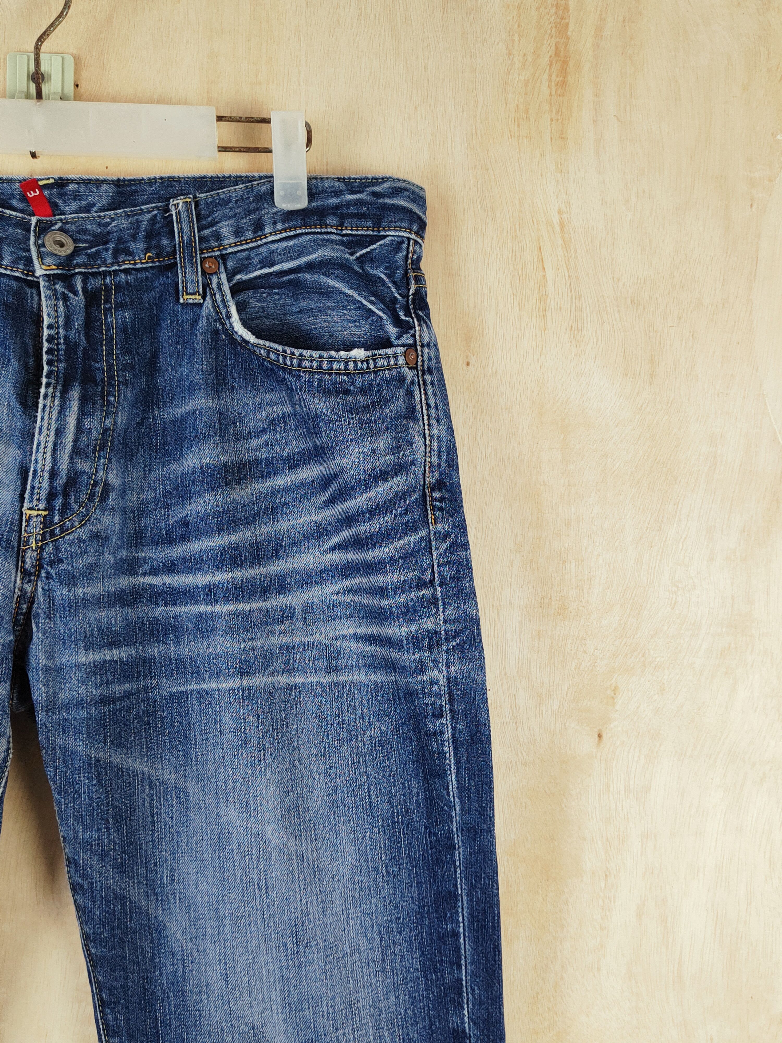 Japanese Brand Uniqlo Blue Distressed Ripped Jeans #S2648 Size US 34 / EU 50 - 5 Thumbnail