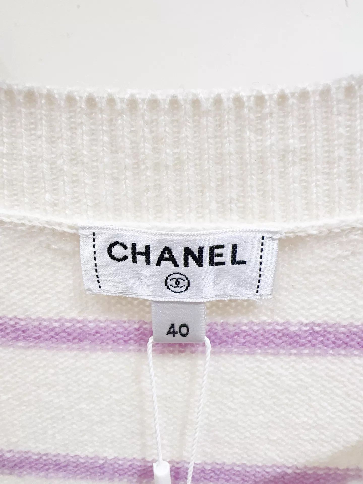 Chanel Chanel 20C Large Logo Women's Sweater 40 Pastel Size M / US 6-8 / IT 42-44 - 3 Thumbnail