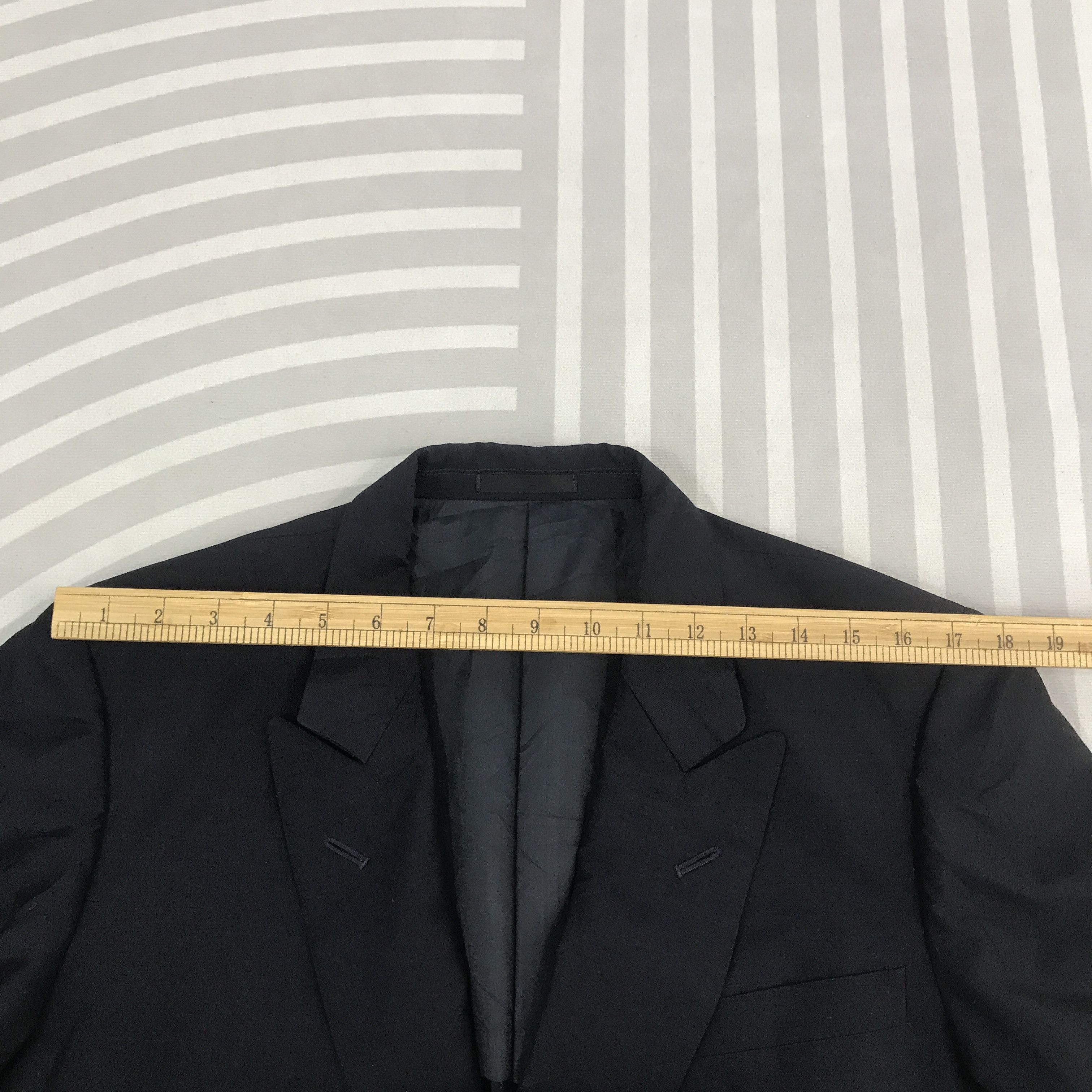 Burberry × Vintage Burberry men’s Double breast Gold button blazer jacket Size US L / EU 52-54 / 3 - 7 Thumbnail