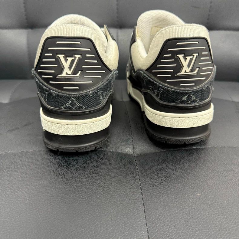Louis Vuitton Louis Vuitton Men's black and white denim low-cut board sh Size US 6.5 / EU 39-40 - 3 Thumbnail