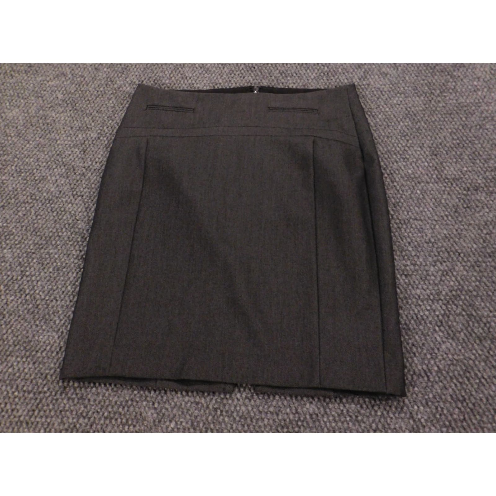 Express Express Skirt Womens 2 Gray A-Line Zip Knee Length Stretch Casual Regular Size 2 Polyester Viscose Knit Zipper Mens? Size 26" / US 2 / IT 38 - 2 Thumbnail