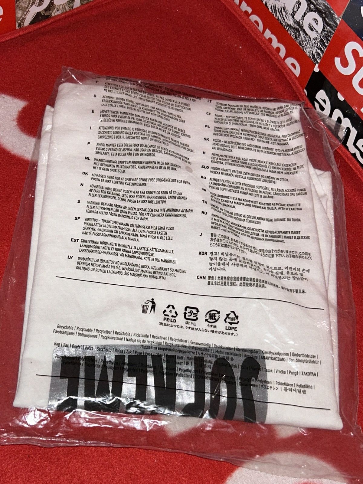 Supreme Supreme "Who The F$@&" Tee SS19 size XL NEW WITH TAGS Size US XL / EU 56 / 4 - 4 Thumbnail