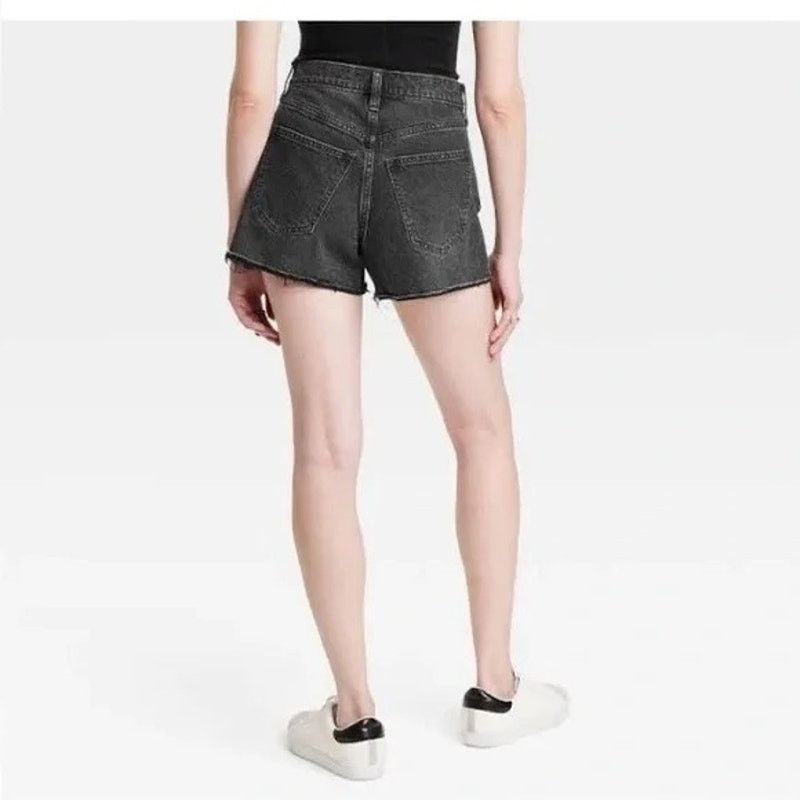 Target Basics UNIVERSAL THREAD 90s Cutoff Shorts Faded Black Womens 6 Size 28" / US 6 / IT 42 - 8 Thumbnail