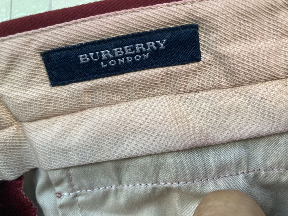 Burberry Burgundy Burberry London chino pants Size US 33 - 4 Thumbnail