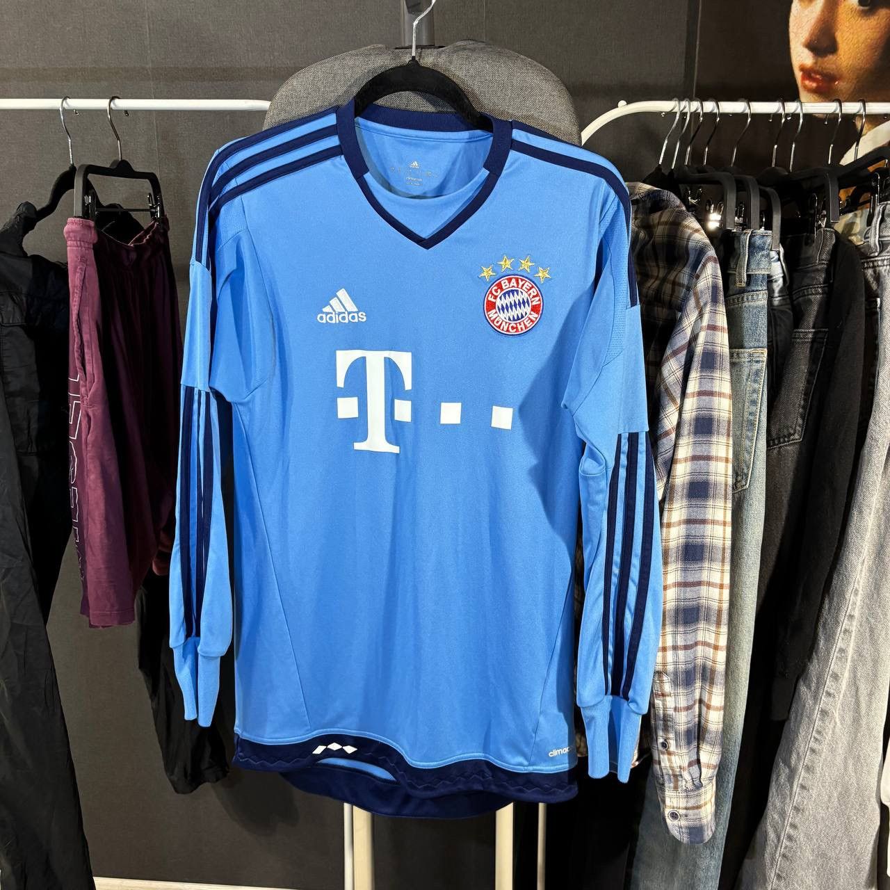 Adidas Adidas Bayern Munich 15-16 long sleeve soccer jersey Size:S Size US S / EU 44-46 / 1 - 2 Thumbnail