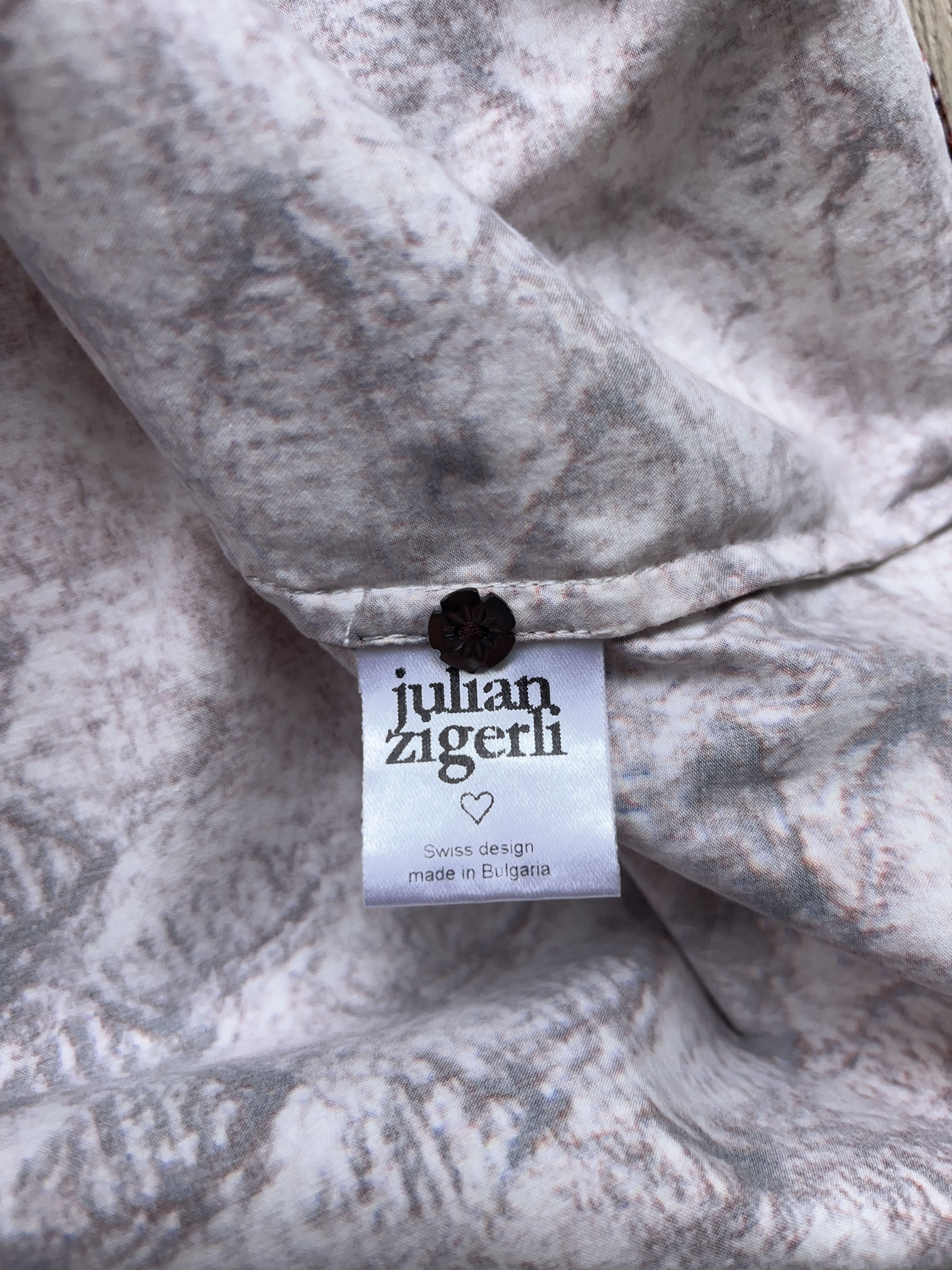 Julian Zigerli Julian Zigerli Button Up Shirt Long Sleeve Snake Size S Size US S / EU 44-46 / 1 - 12 Thumbnail