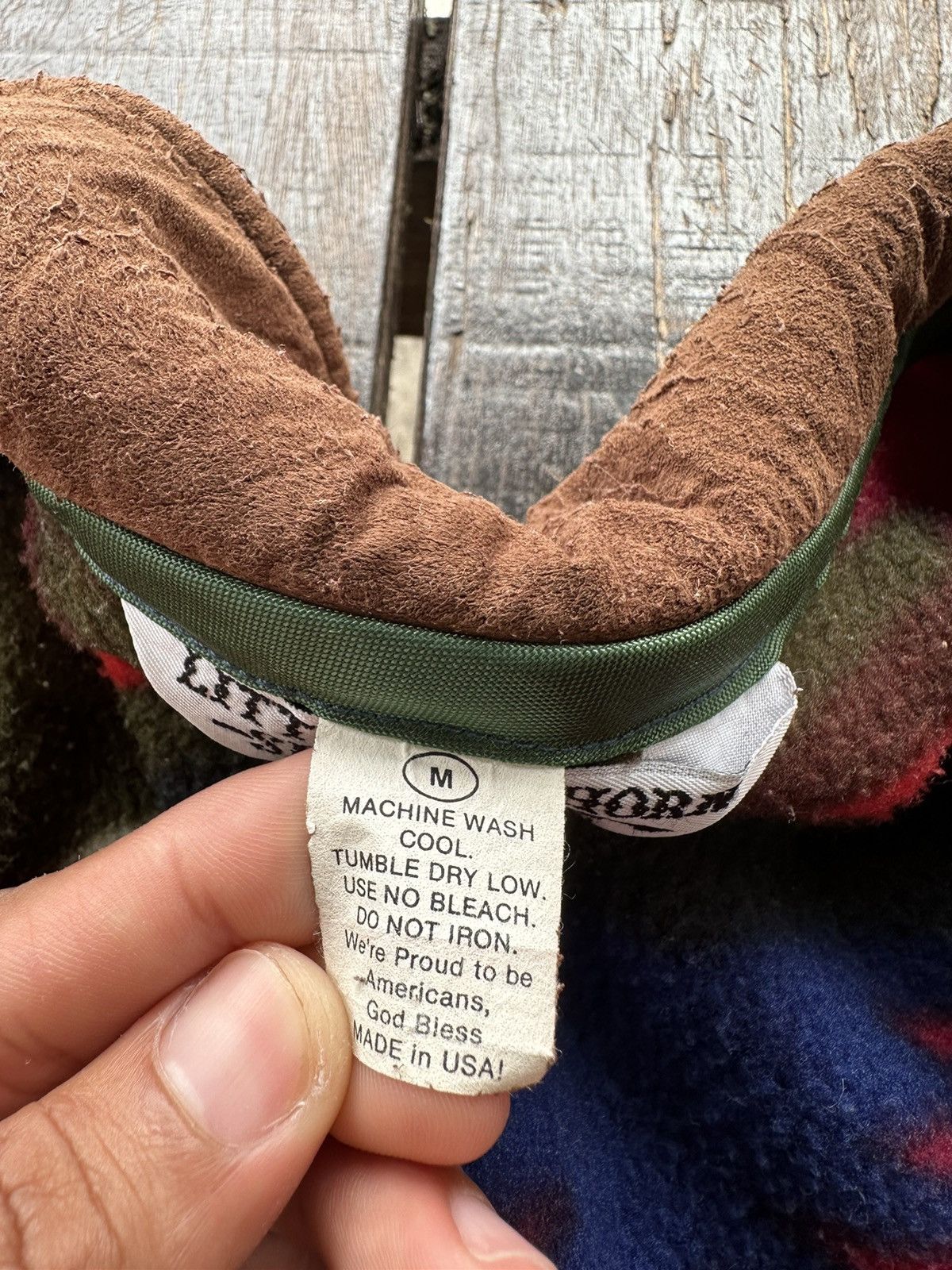 Other Navajo Fleece Full Button Size US L / EU 52-54 / 3 - 11 Thumbnail