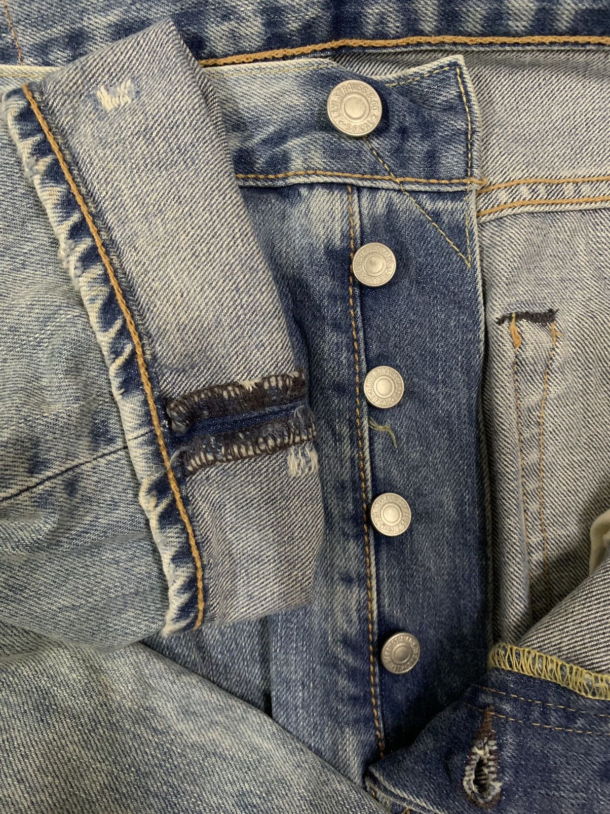 Levi's Vintage Clothing Vintage Y2K Levis 501CT Distressed Grunge Jeans Size 34x30 Size US 34 / EU 50 - 4 Thumbnail