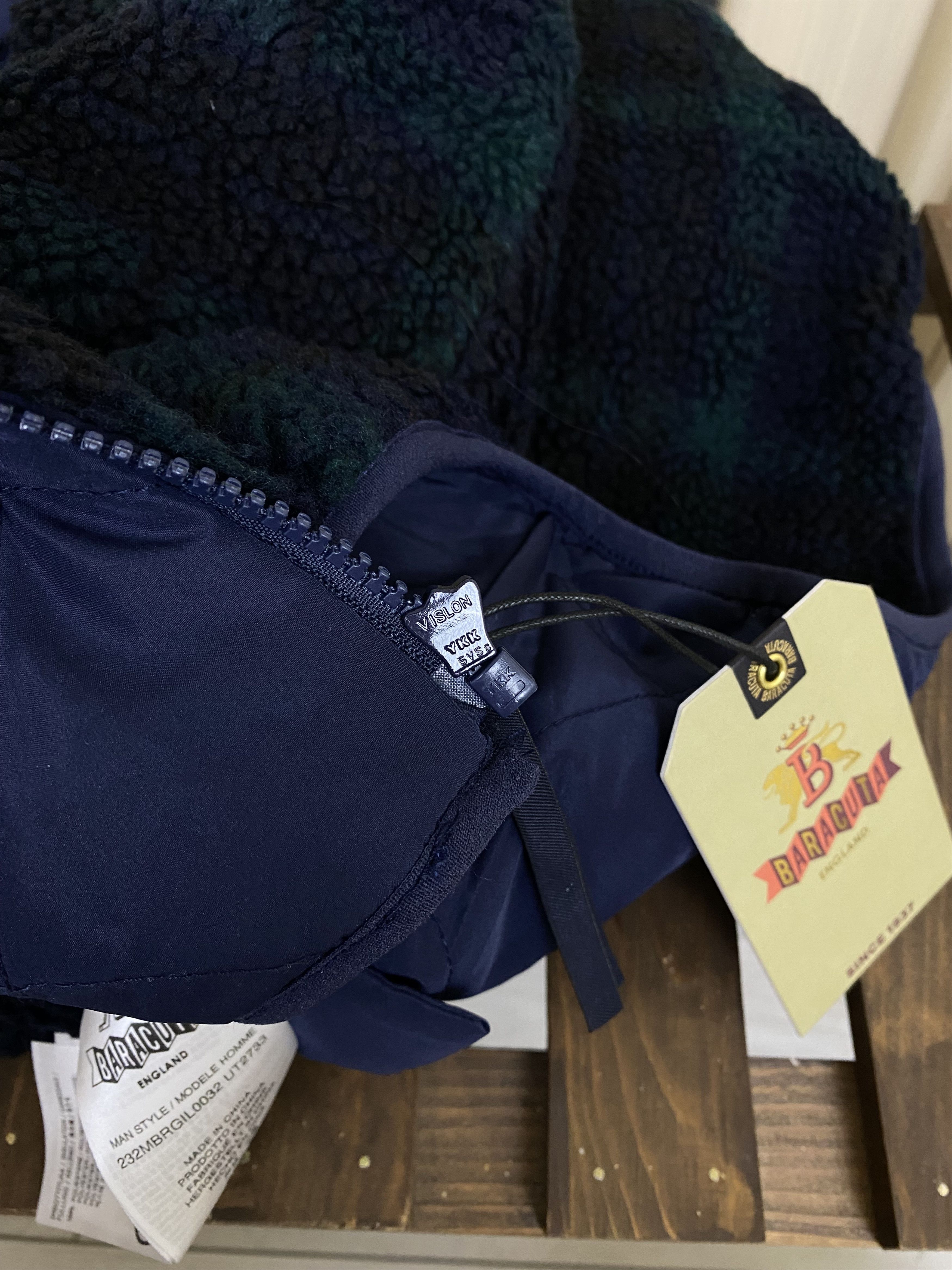 Baracuta BARACUTA CURLY FLEECE LINER VEST BLACKWATCH size L Size US L / EU 52-54 / 3 - 11 Thumbnail