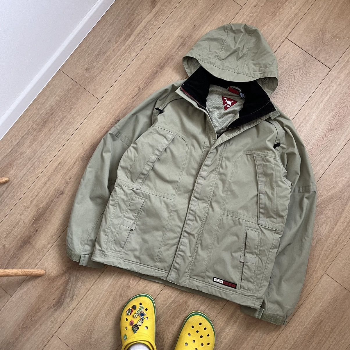 image of Oakley Vintage Ski Jacket Size S in Grey, Men's