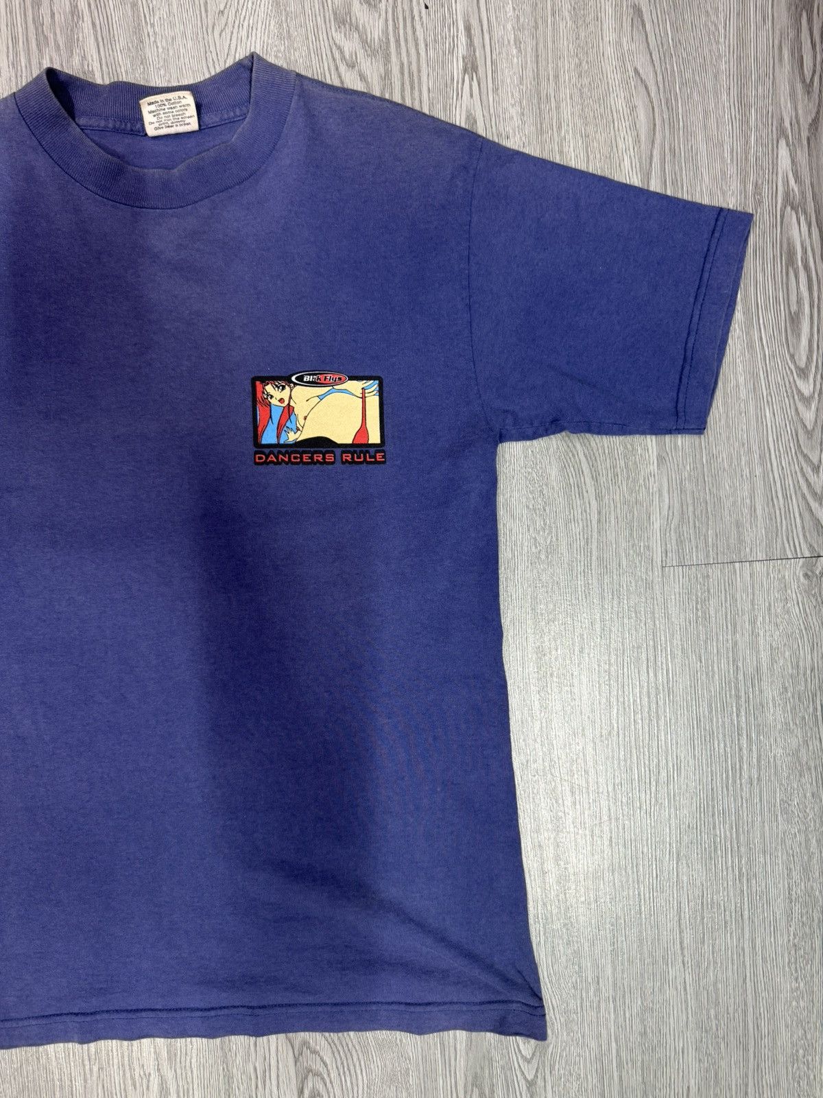 Japanese Brand 90’s BLACK FLYS DANCERS RULE WOMAN LOGO RETRO VINTAGE TSHIRT Size US M / EU 48-50 / 2 - 6 Thumbnail