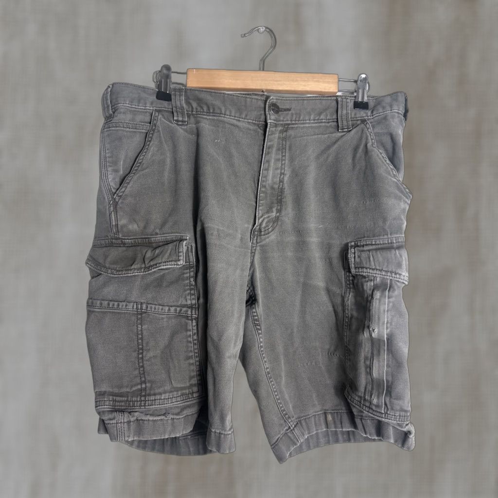 Carhartt VINTAGE Carhartt Canvas Cargo Work Shorts Mens 36x11 Relaxed Fit 103542 Faded Brown Size US 36 / EU 52 - 1 Thumbnail