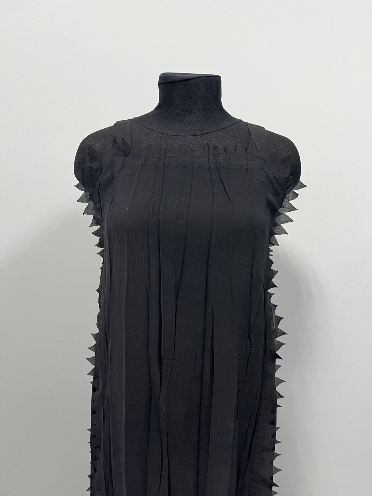 Issey Miyake RARE Issey Miyake Pleated Midi Dress Spiky Sawtooth Trim Size S / US 4 / IT 40 - 10 Thumbnail