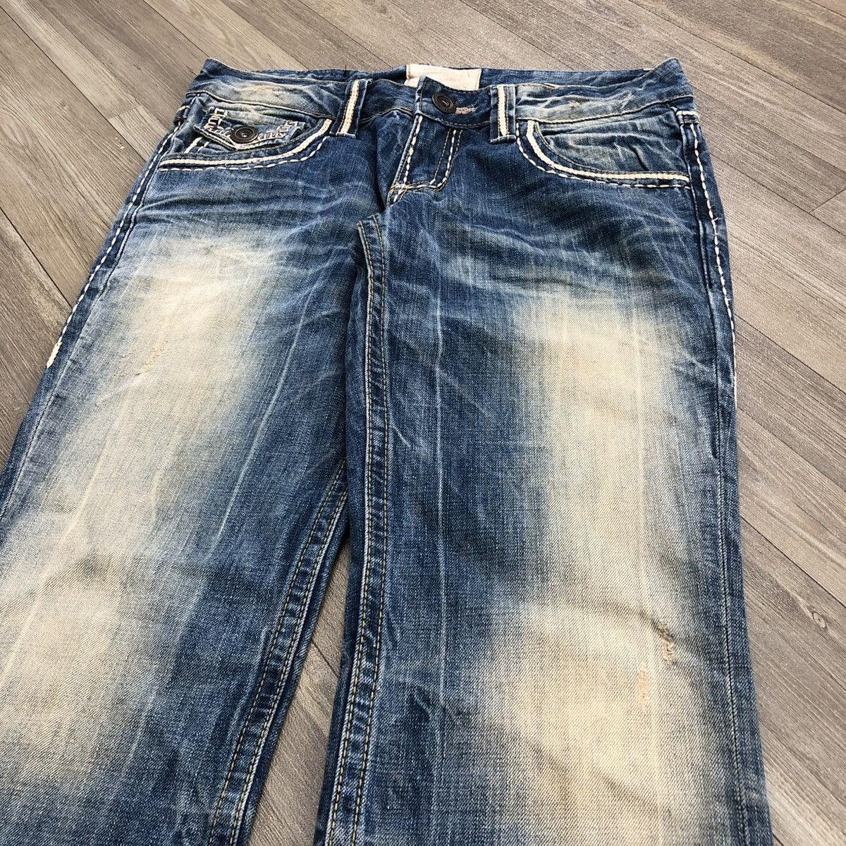 If Six Was Nine × Japanese Brand × Le Grande Bleu (L.G.B.) 2000s Lolita Jeans Distressed Faded Bootcut Flared Jeans Size US 31 - 2 Thumbnail