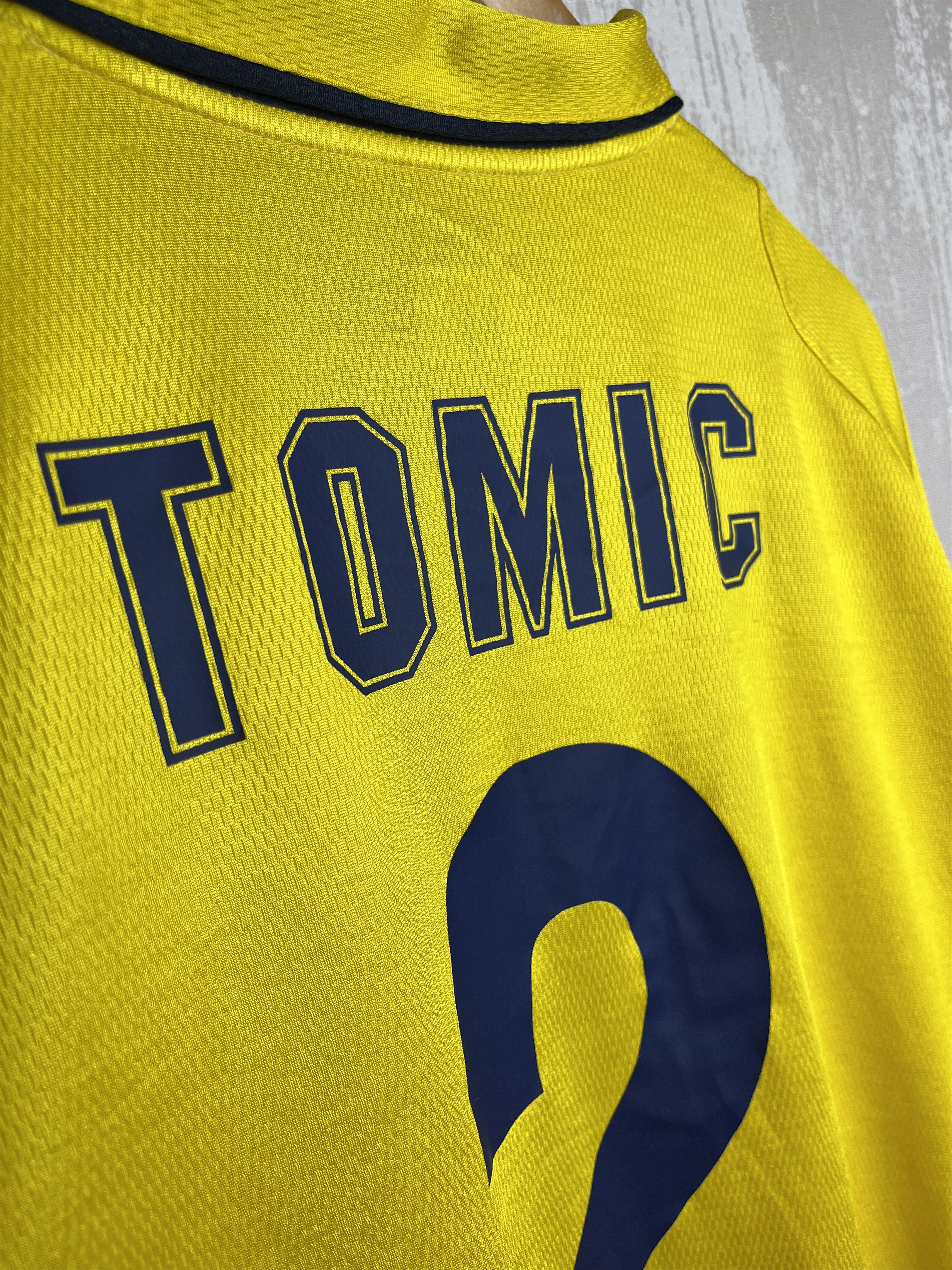 Umbro 2002/03 Alaves Deportivo Away Football Tomic # 2 Jersey Size US XL / EU 56 / 4 - 21 Thumbnail