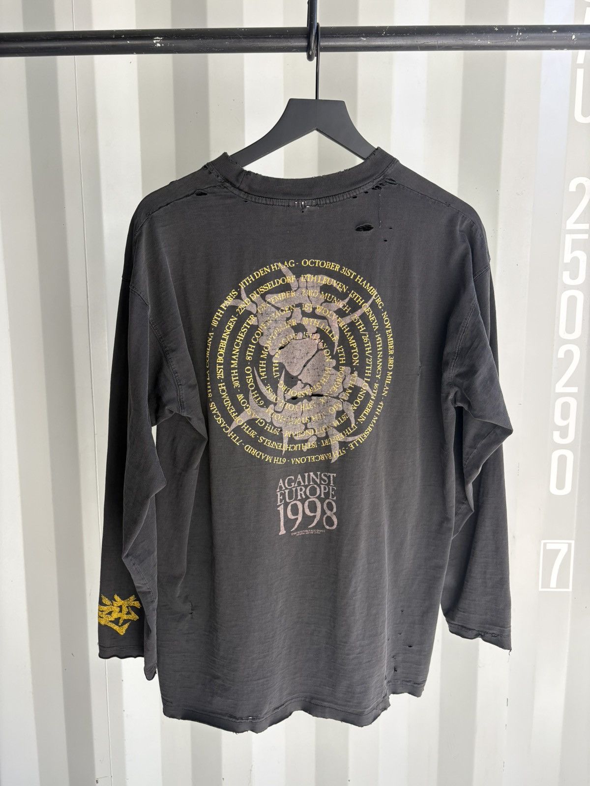 Band Tees Vintage Sepultura Shirt Faded Distressed Grunge Thrash Band Size US XL / EU 56 / 4 - 3 Thumbnail