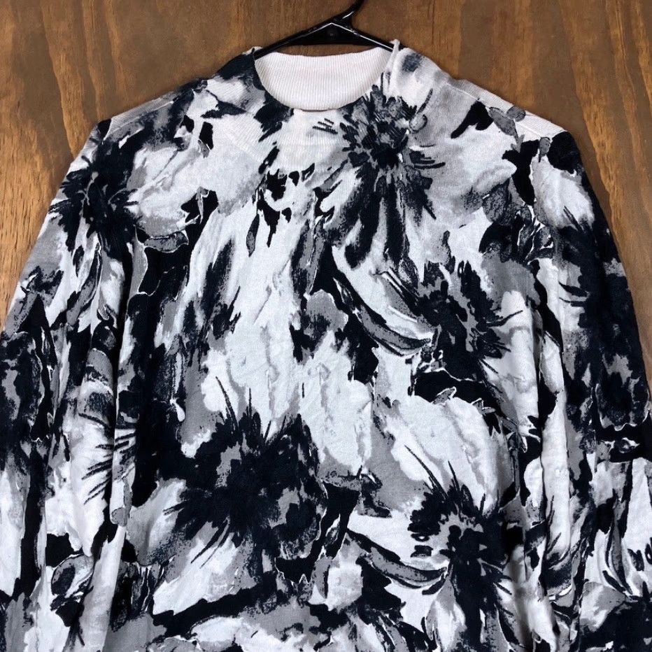Vintage Chicos Womens Sweater Black White Floral Pullover High Neck Long Sleeve L Size L / US 10 / IT 46 - 2 Thumbnail