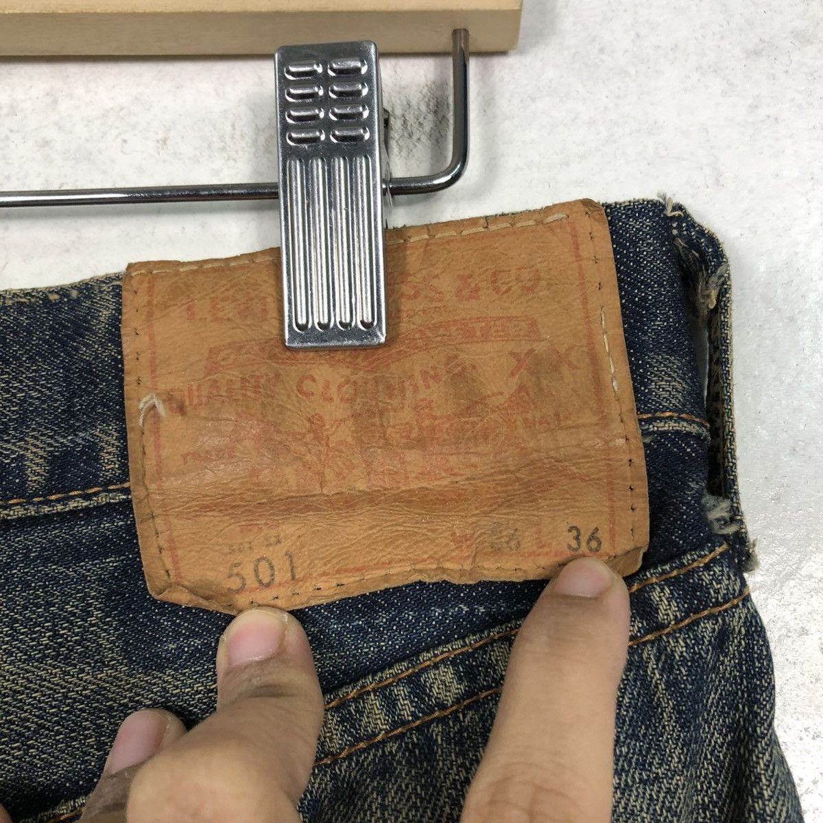 Levi's 🔥VINTAGE REPRODUCTION LEVI’S BIG E REDLINE DENIM LOT 501 Size US 34 / EU 50 - 16 Thumbnail