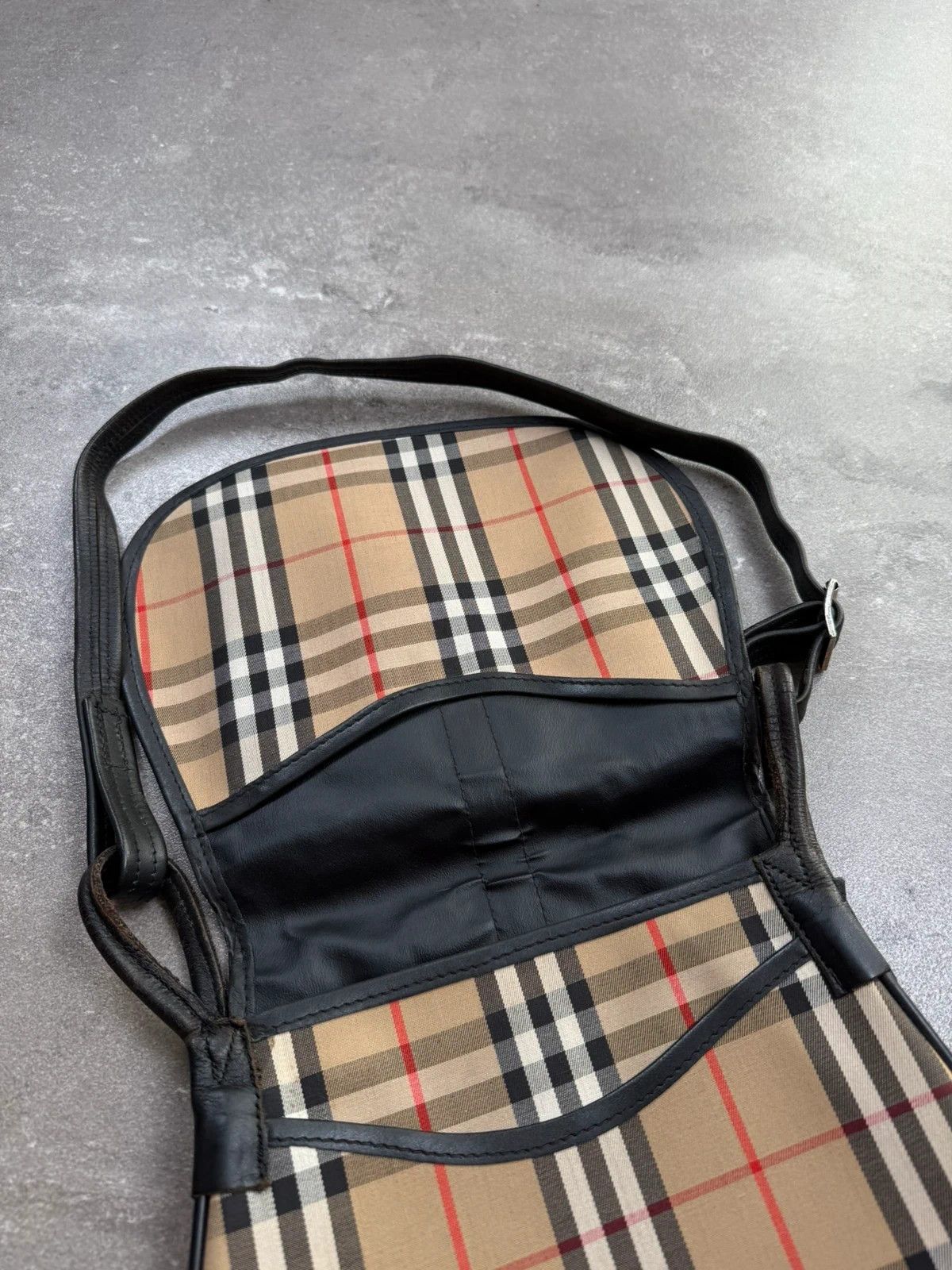 Burberry Burberry crossbody bag vintage 90s 1990s rétro street wear Size ONE SIZE - 7 Thumbnail