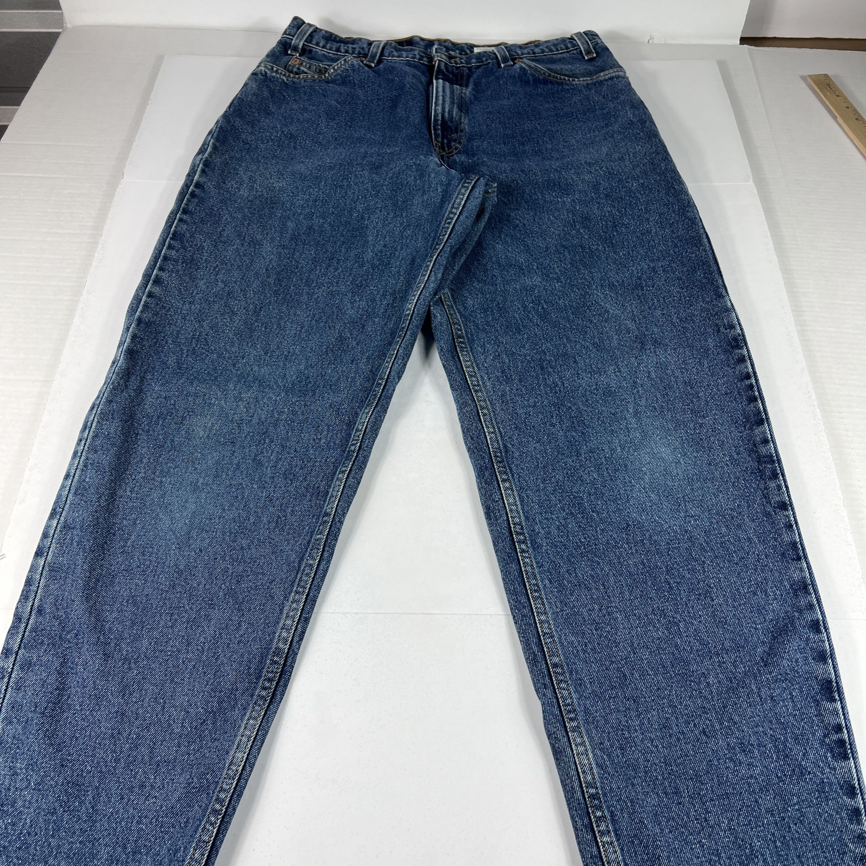Levi's × Vintage VTG 90s Levi's Jean 560 Loose Taper Blue Denim Orange Tab Size US 33 - 1 Thumbnail