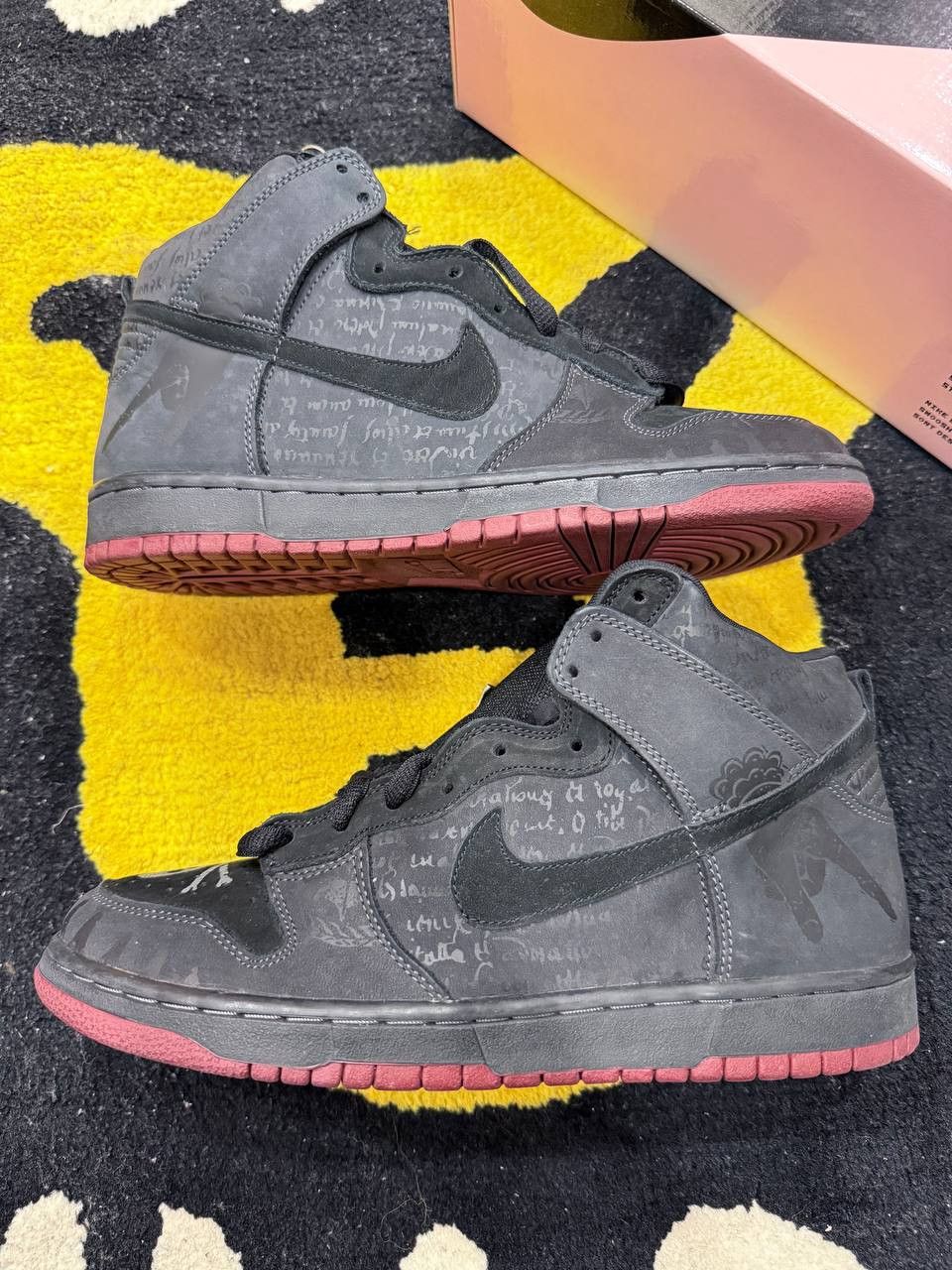 Nike Nike SB Dunk High Melvins (Black) (2005) Size US 9.5 / EU 42-43 - 2 Thumbnail