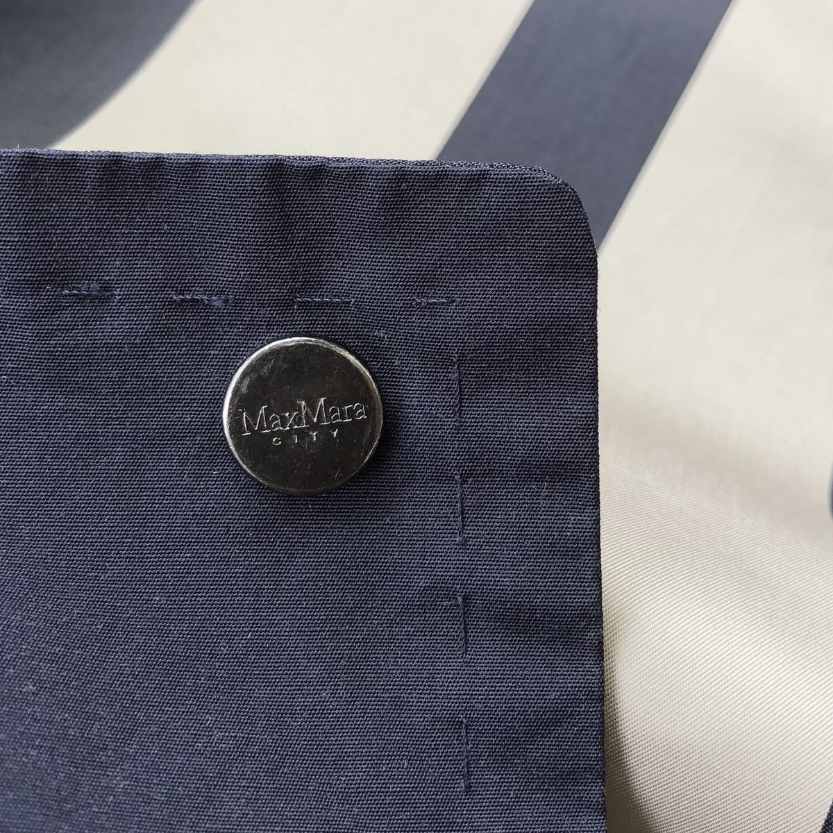 Max Mara MaxMara / Reversible Nylon Coat, Navy, Dark Blue Jacket Size S / US 4 / IT 40 - 13 Thumbnail