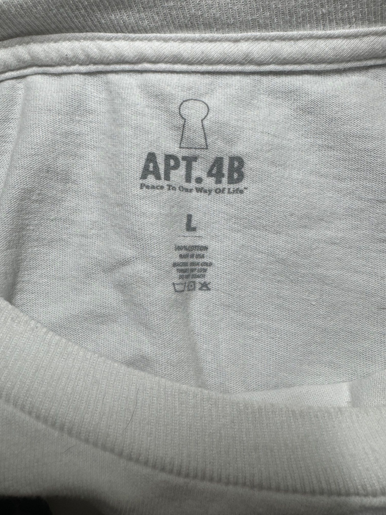 Other 2017 APT.4B Peace to Our Way of Life RARE Size US L / EU 52-54 / 3 - 3 Thumbnail