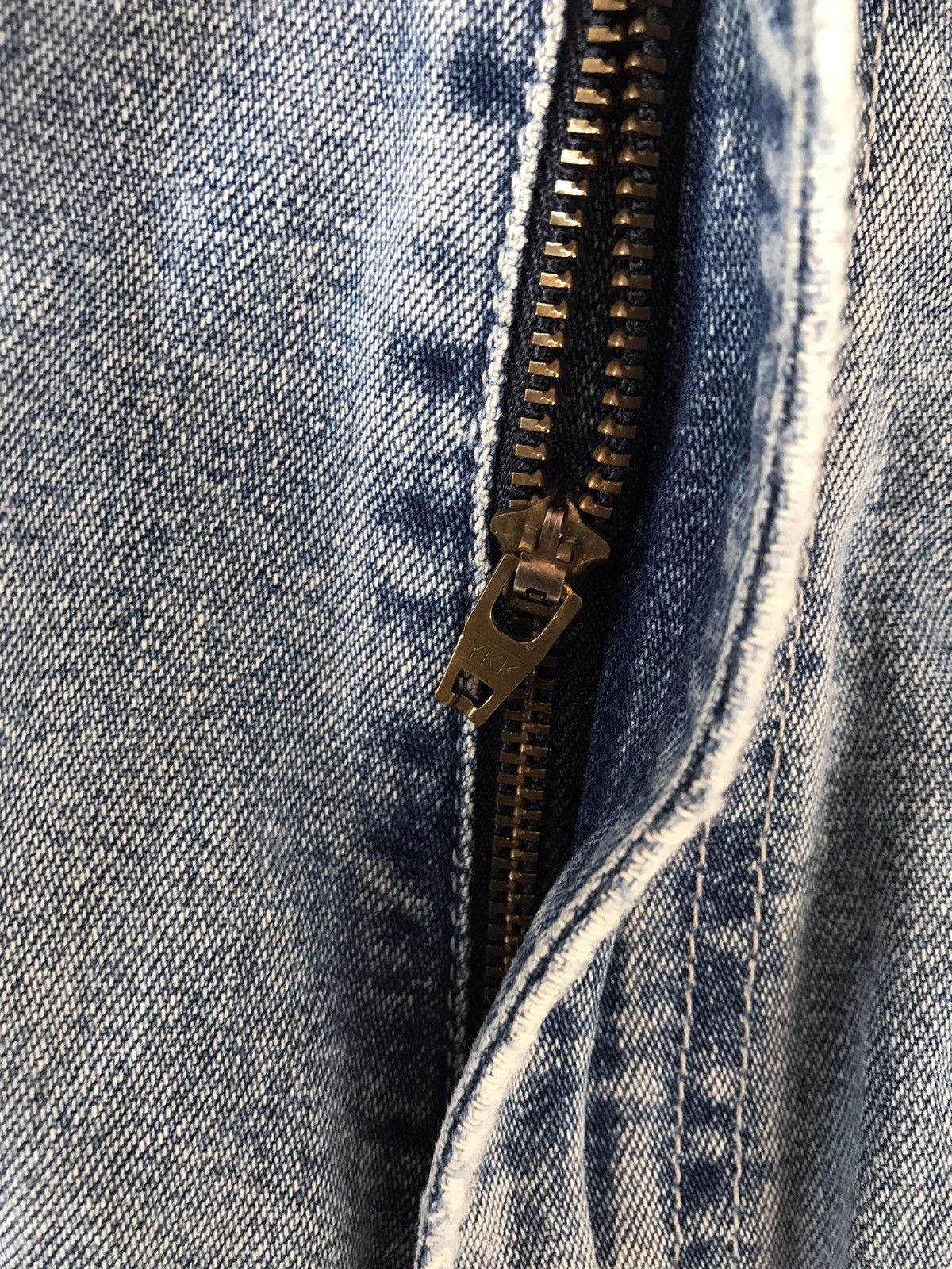 Levi's × Vintage Vintage Levi’s L2 carpenter Jort Size US 41 - 6 Thumbnail