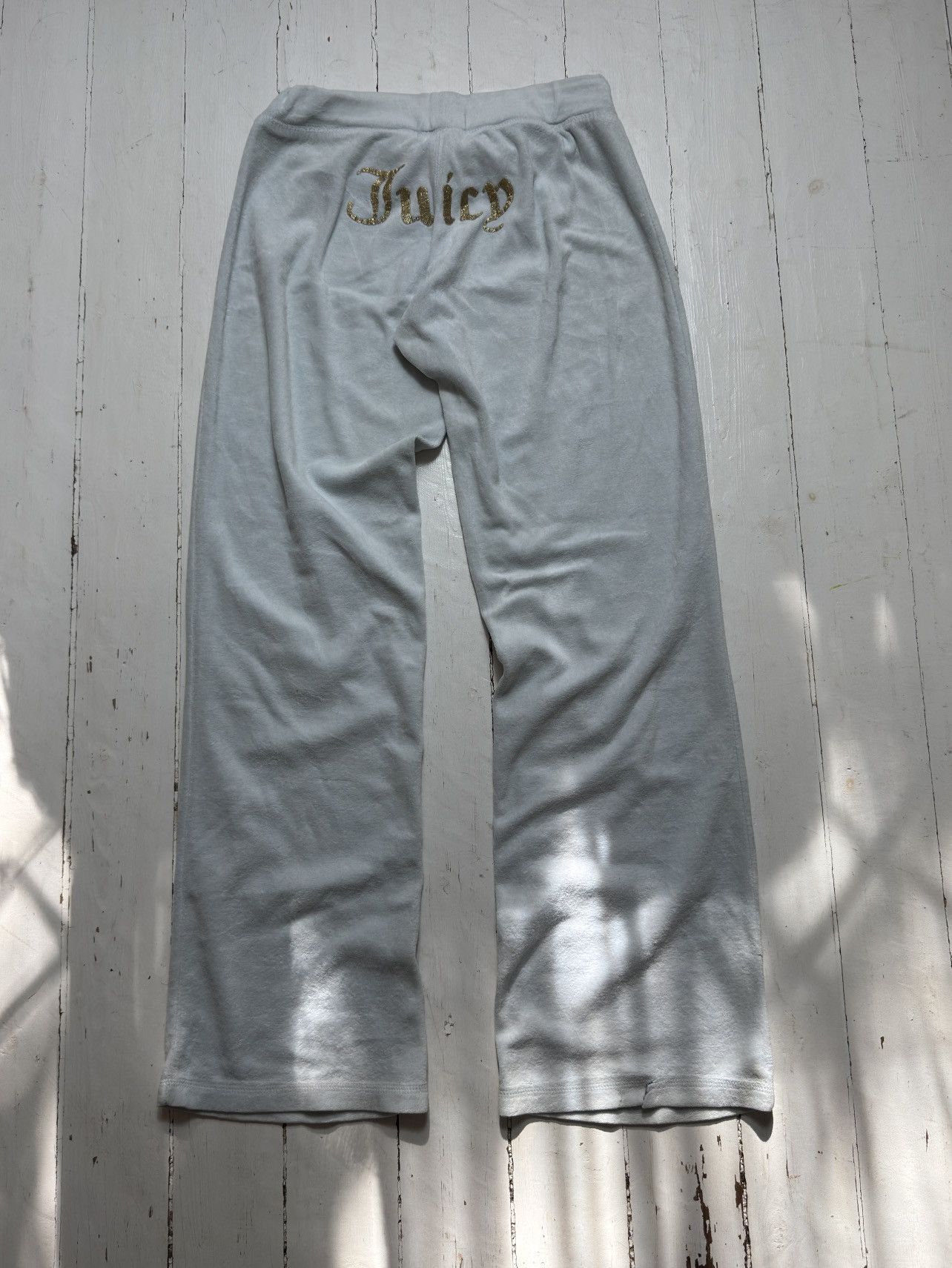 Juicy Couture VINTAGE JUICY COUTURE VELOUR 2000s BACK LOGO BLUE PANTS Size 28" / US 6 / IT 42 - 3 Thumbnail