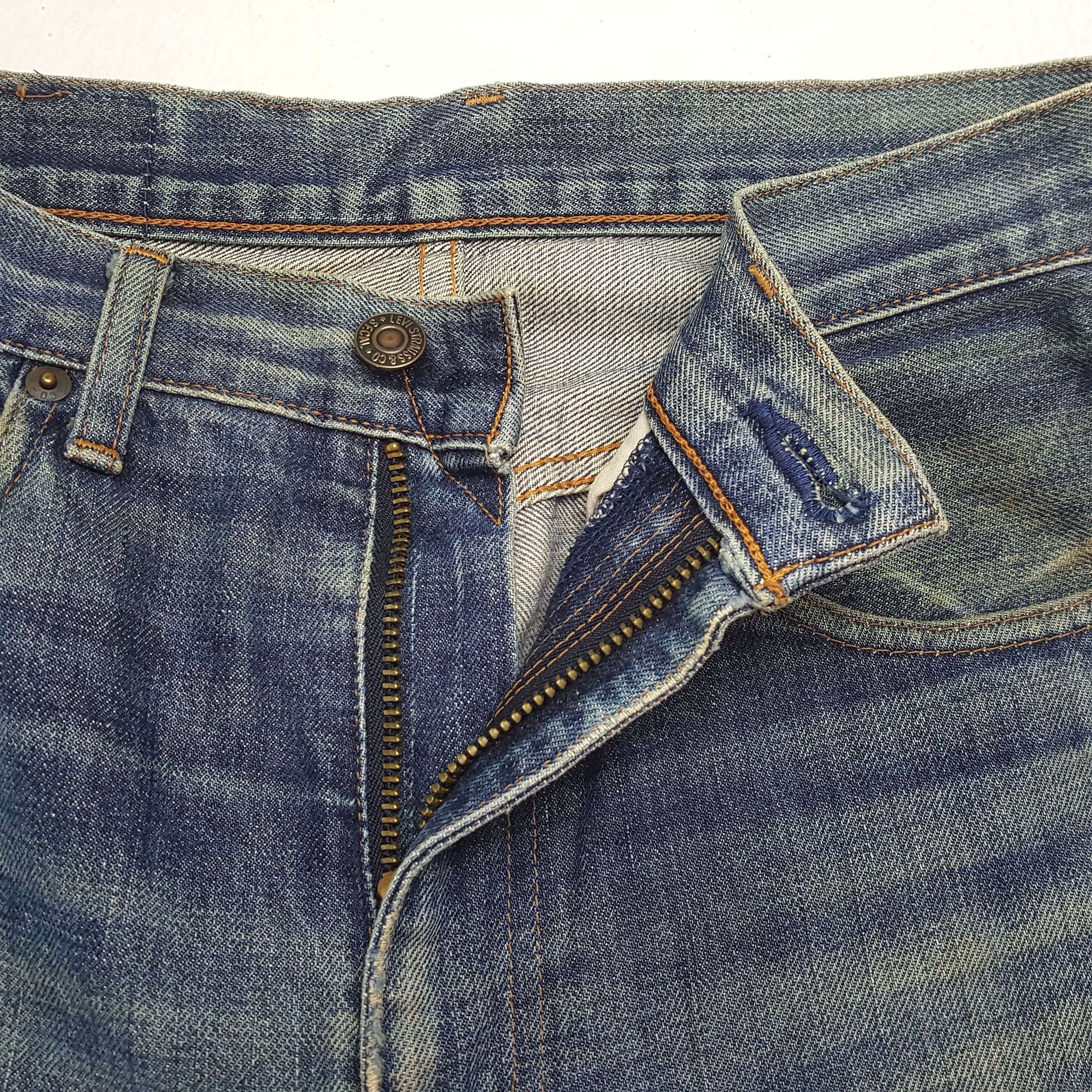 Levi's × Vintage LEVI'S Distressed Jeans Daily Streetwear Style Size US 29 - 13 Thumbnail