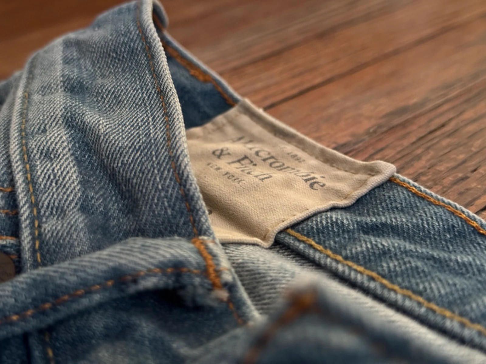 Abercrombie & Fitch A&F Jeans -Light Wash- 30x32 Size US 30 / EU 46 - 2 Thumbnail