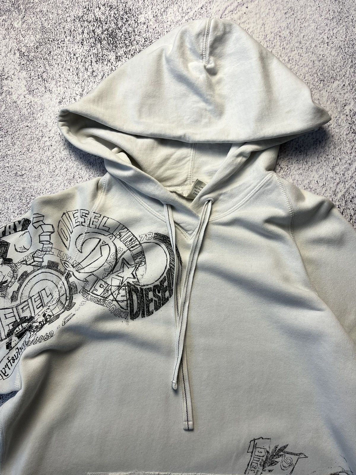 Diesel Rare Vintage Diesel hoodie big logo white Y2K Size US M / EU 48-50 / 2 - 10 Thumbnail