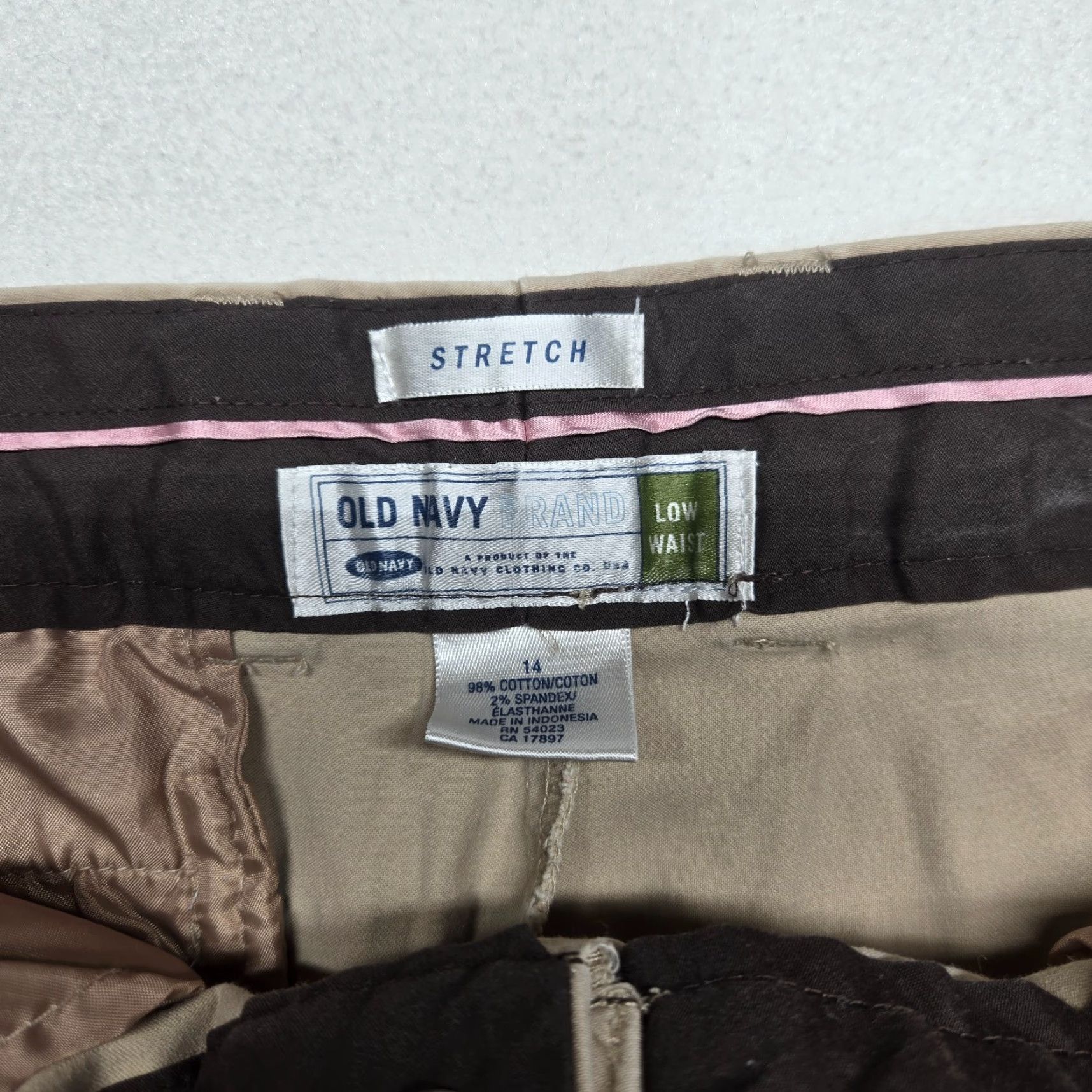 Old Navy Old Navy Dress Pants Women Adult 14 Stretch Brown Tan Low Rise Solid Statement: Dress Pants, Office, Casual Mens Womens Girls not applicable Size 36" / US 14 / IT 50 - 3 Thumbnail