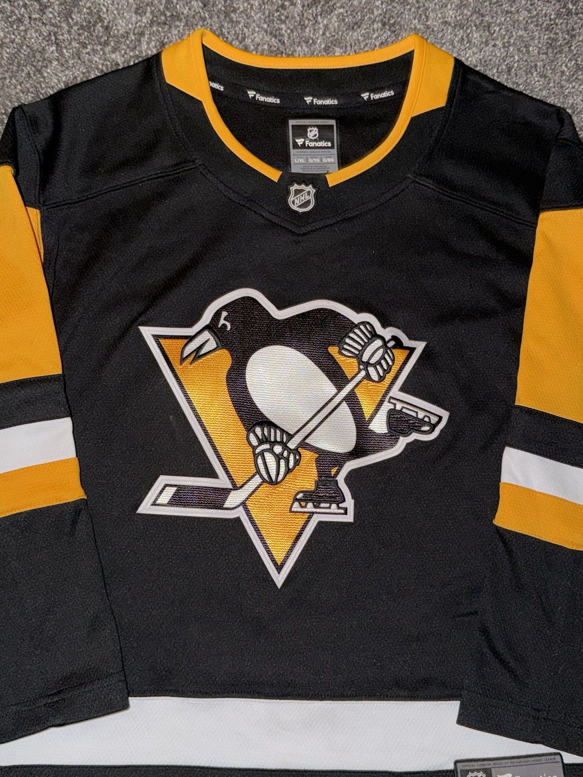 NHL Fanatics Breakaway NHL Pittsburgh Penguins Youth Jersey L/XL Size US L / EU 52-54 / 3 - 12 Thumbnail