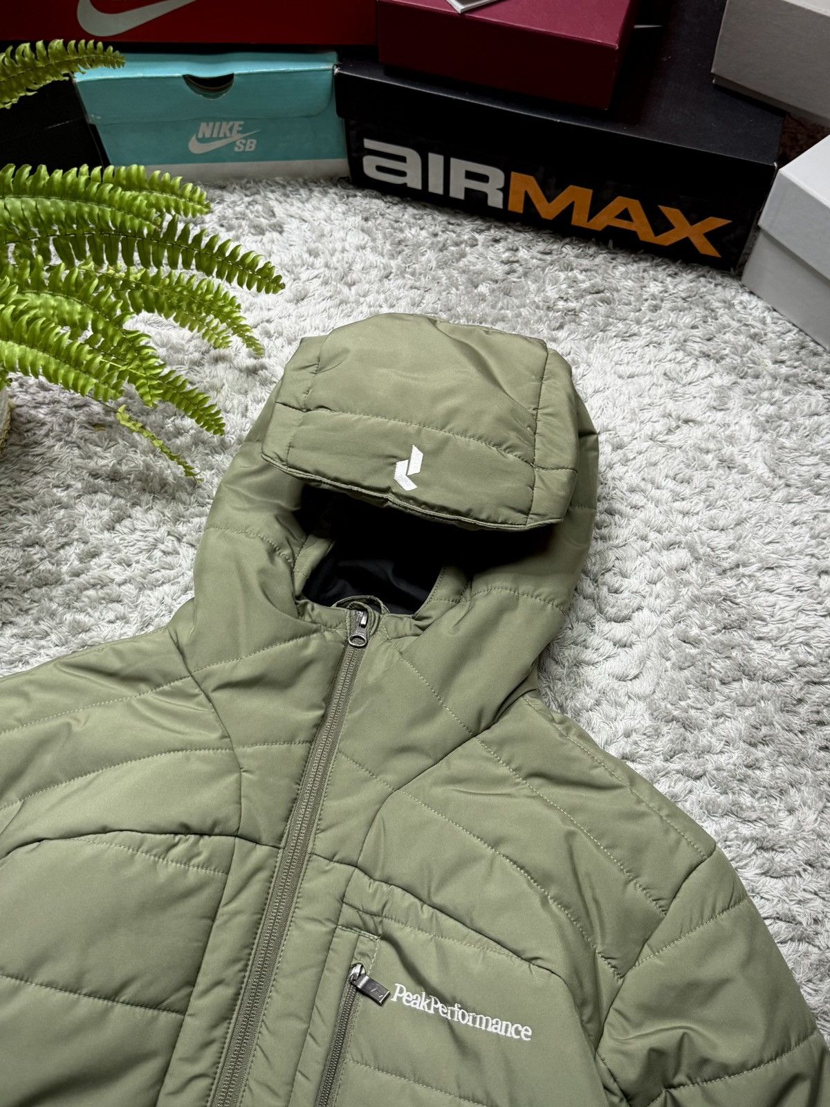 Peak Performance Peek Performance Puffer Jacket Outdoor Streetwear Drill 00s Size US M / EU 48-50 / 2 - 5 Thumbnail