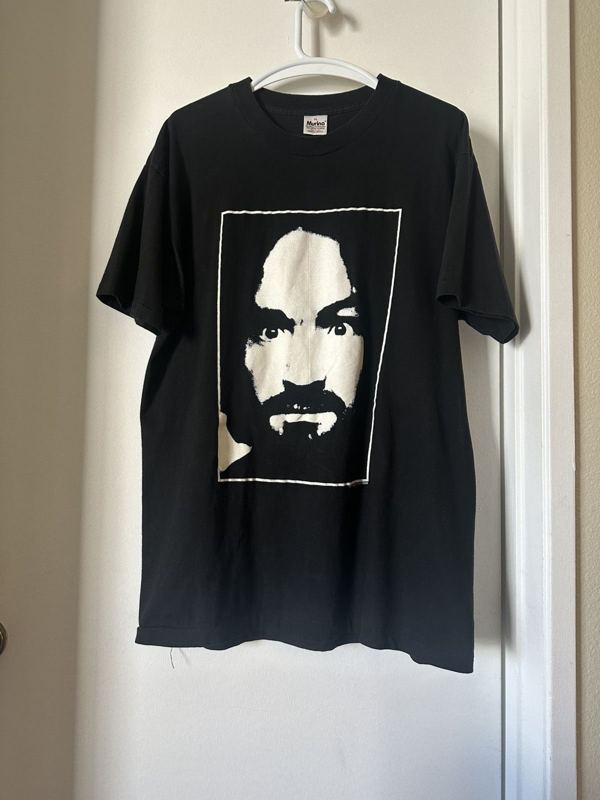 Vintage Charles Manson “charlie dont surf” t shirt Size US XL / EU 56 / 4 - 1 Thumbnail