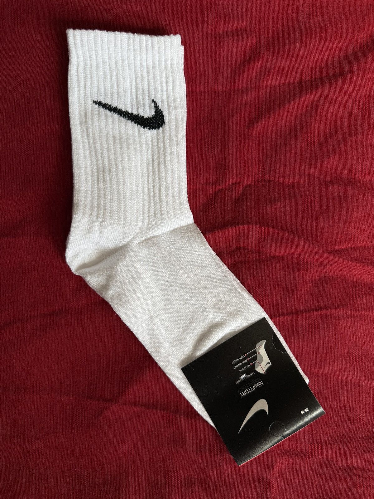 Nike 🩷NIKE Socks🩷 + little surprise Size ONE SIZE - 3 Thumbnail