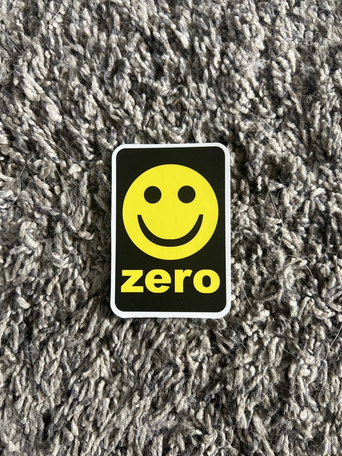 Hypebeast × Vintage Zero Sticker Size ONE SIZE - 1 Thumbnail