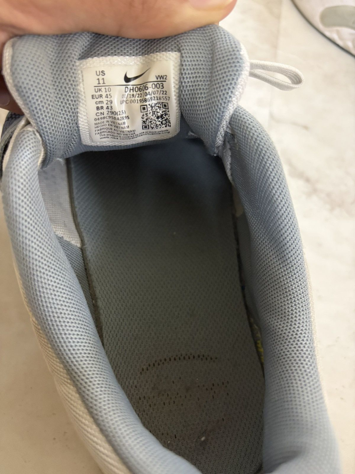 Nike Nike Shoes Size US 11 / EU 44 - 3 Thumbnail