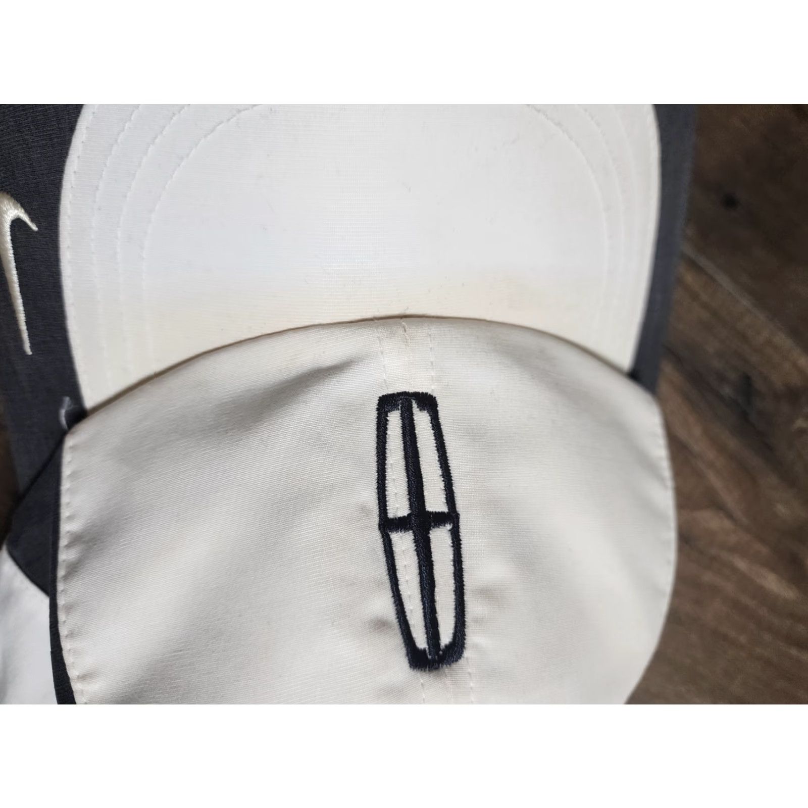 Nike Nike Baseball Cap Men One Size White Stained Lightweight Mens Size ONE SIZE - 5 Thumbnail