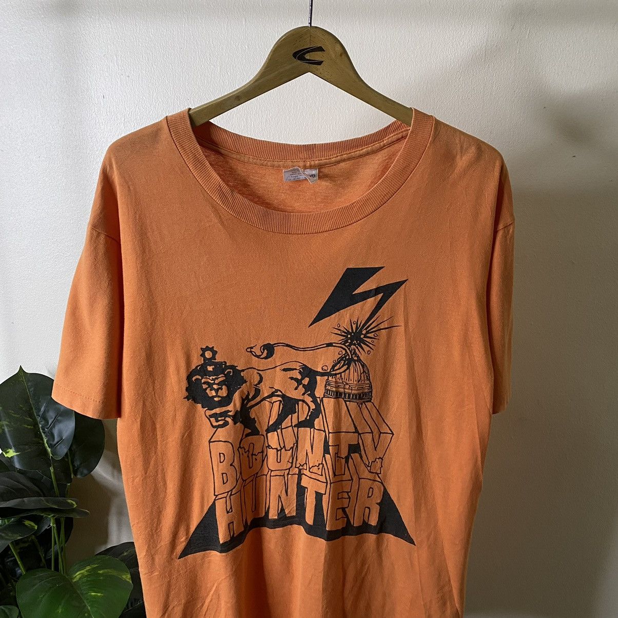Bounty Hunter Vintage 1990s Bounty Hunter Tee Very Rare Design Size US M / EU 48-50 / 2 - 2 Thumbnail