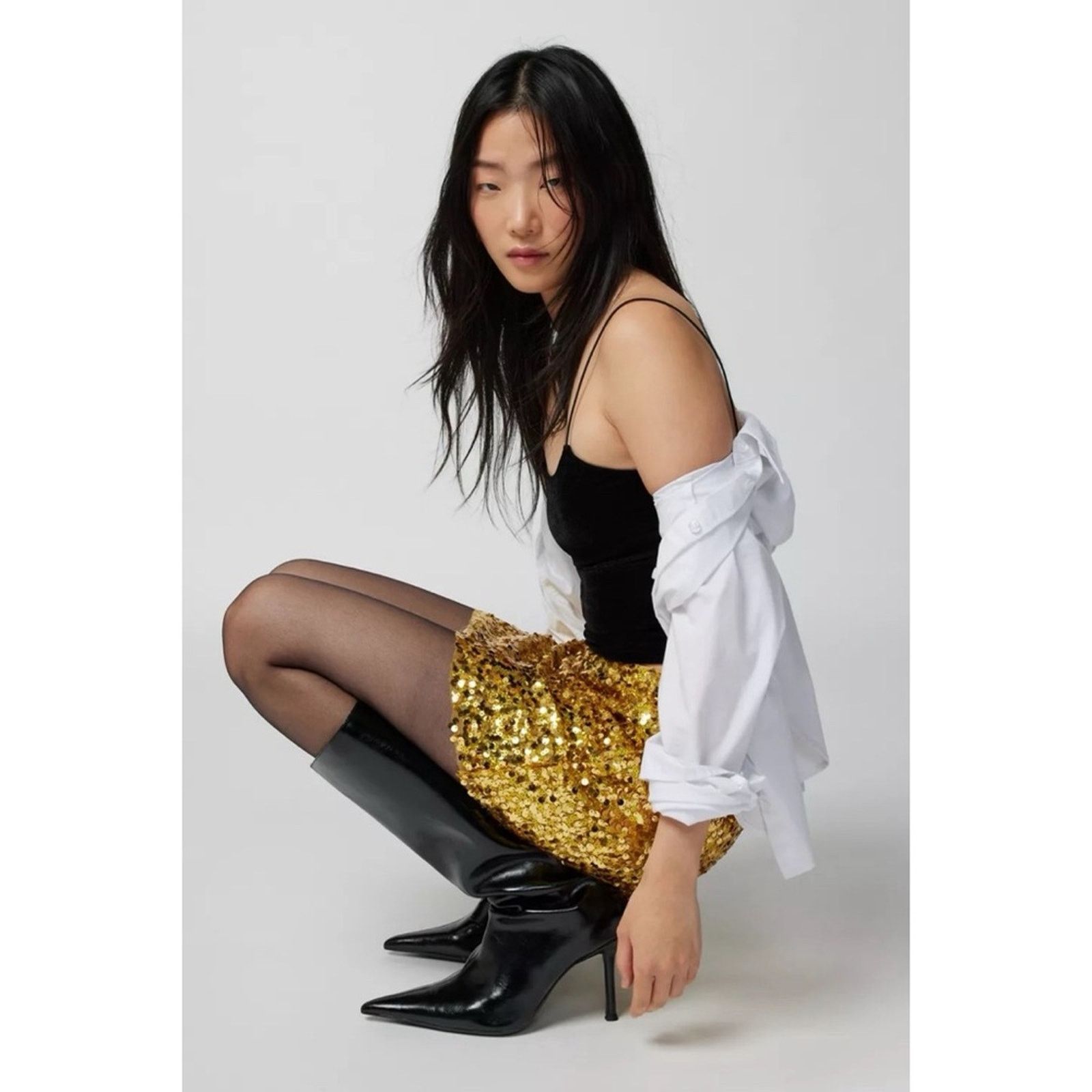 Urban Outfitters Urban Outfitters Lulu Sequin Mini Skirt Size 30" / US 8 / IT 44 - 13 Thumbnail
